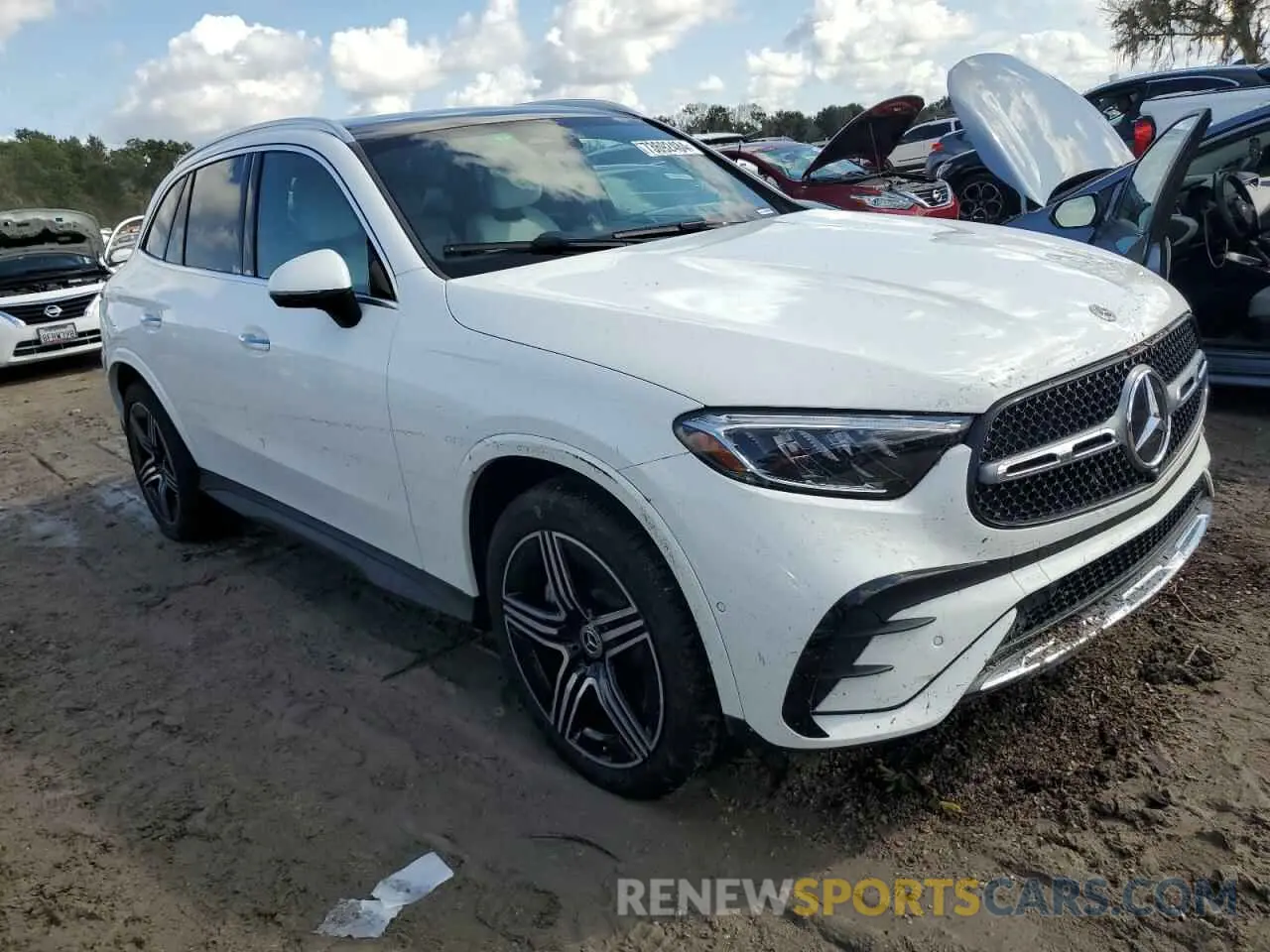 4 Photograph of a damaged car W1NKM4GB2RF172836 MERCEDES-BENZ GLC-CLASS 2024