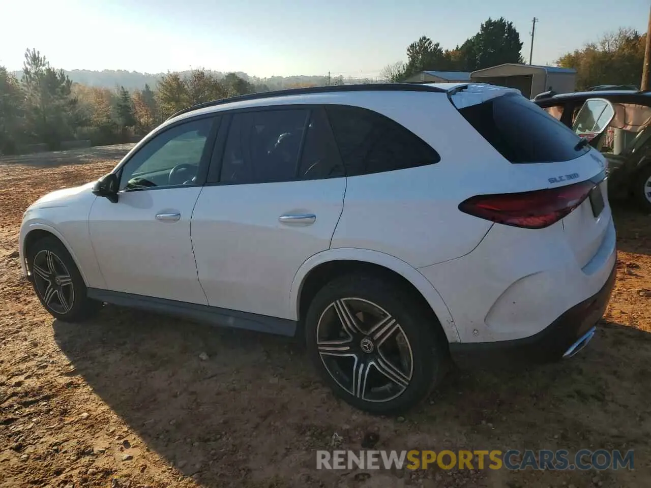 2 Photograph of a damaged car W1NKM4GB9RF178231 MERCEDES-BENZ GLC-CLASS 2024