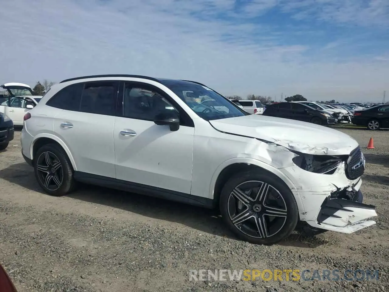 4 Photograph of a damaged car W1NKM4HB3RF090015 MERCEDES-BENZ GLC-CLASS 2024