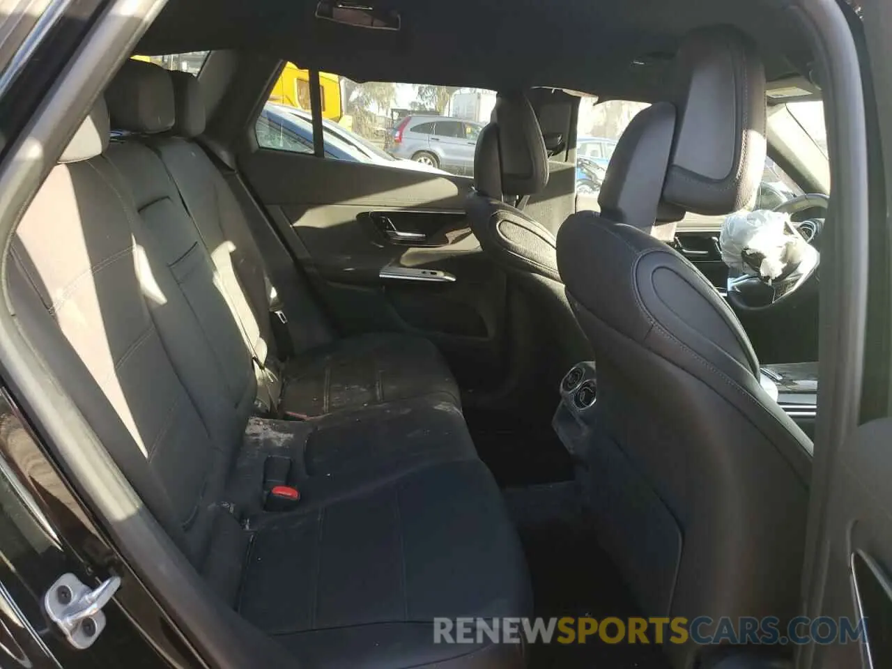 11 Photograph of a damaged car W1NKM4HB4RF217662 MERCEDES-BENZ GLC-CLASS 2024