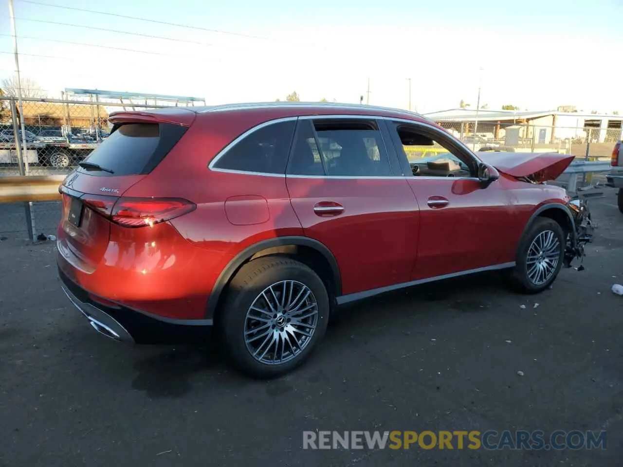 3 Photograph of a damaged car W1NKM4HB7RF226291 MERCEDES-BENZ GLC-CLASS 2024