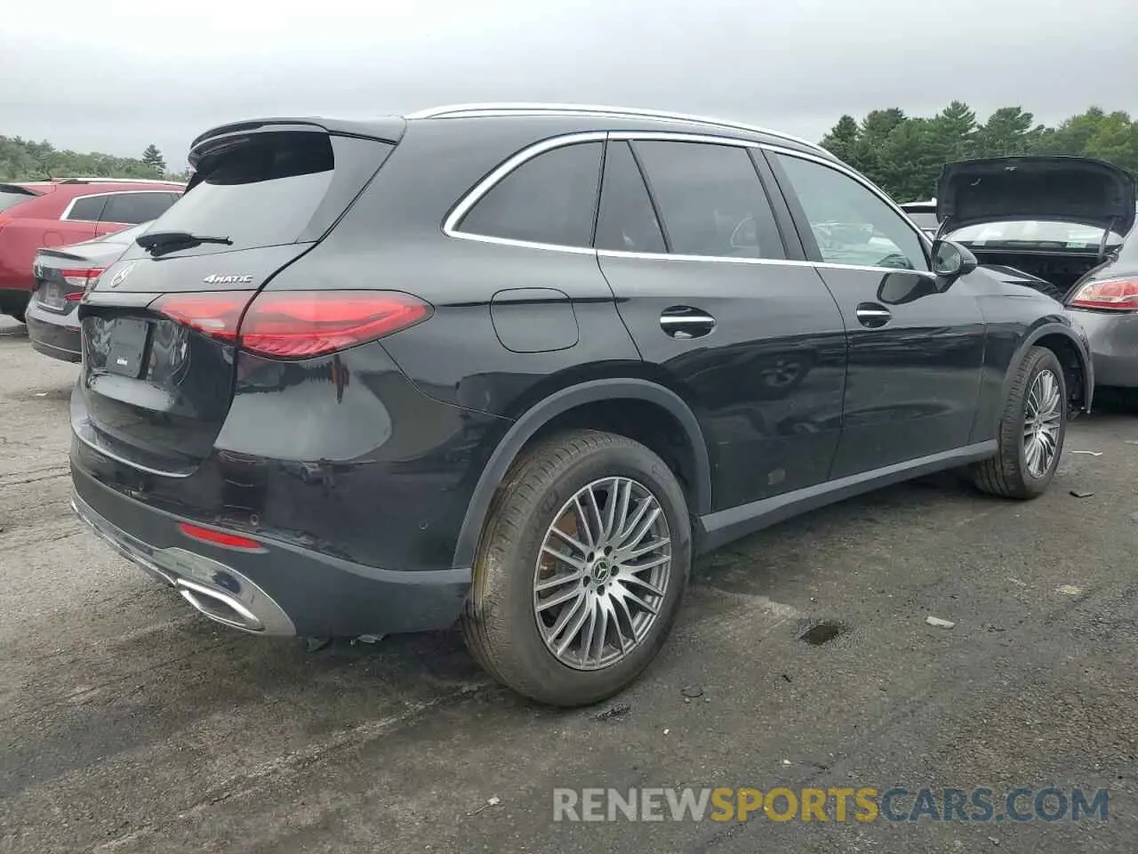 3 Photograph of a damaged car W1NKM4HB8RF109416 MERCEDES-BENZ GLC-CLASS 2024