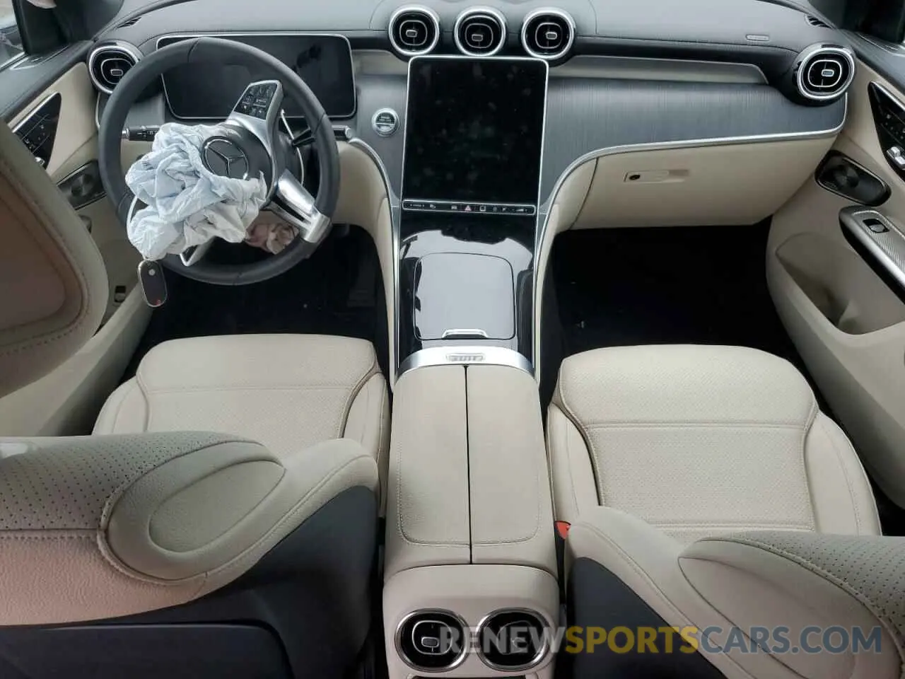 8 Photograph of a damaged car W1NKM4HB8RF109416 MERCEDES-BENZ GLC-CLASS 2024