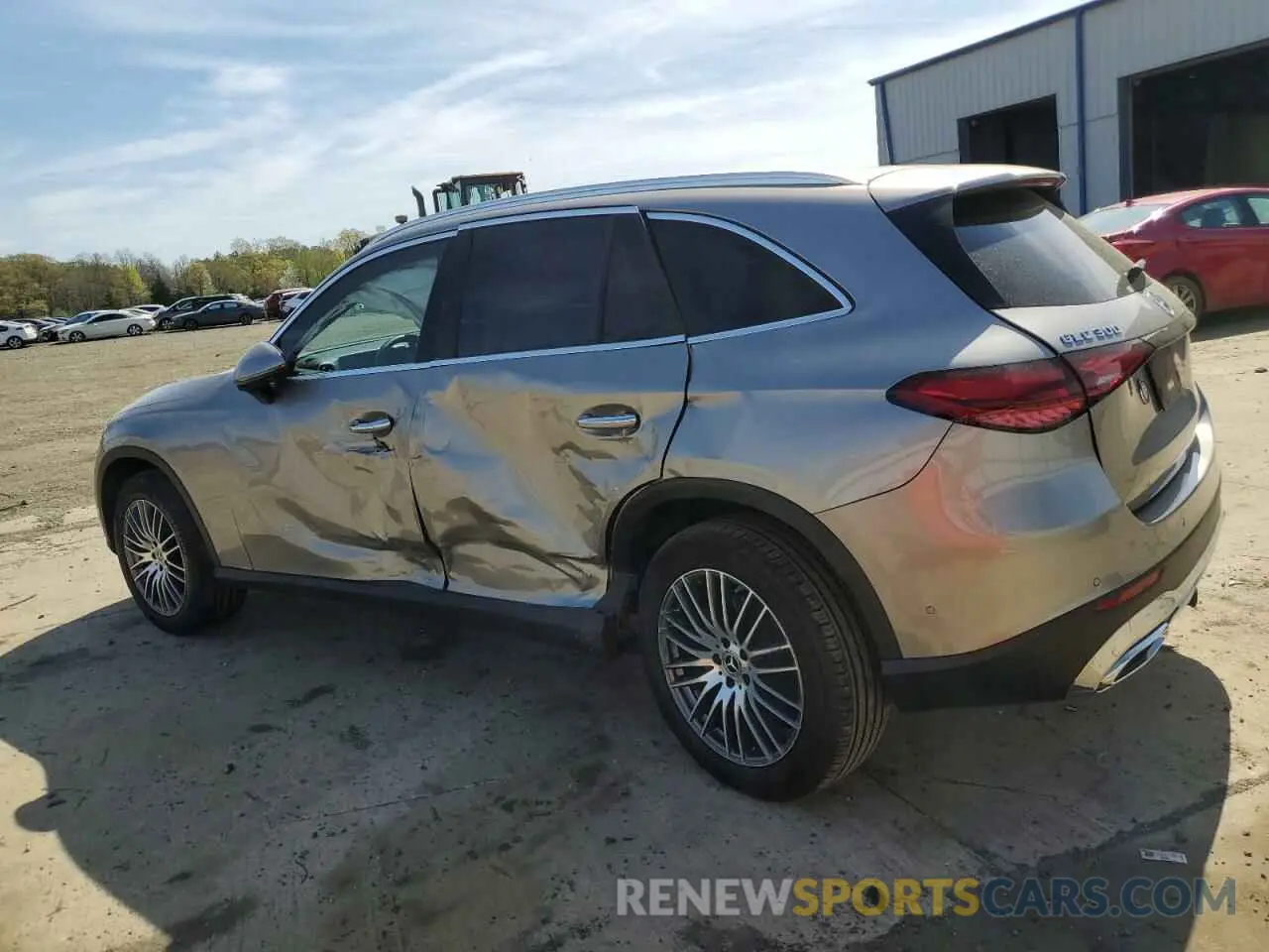 2 Photograph of a damaged car W1NKM4HB8RF195259 MERCEDES-BENZ GLC-CLASS 2024