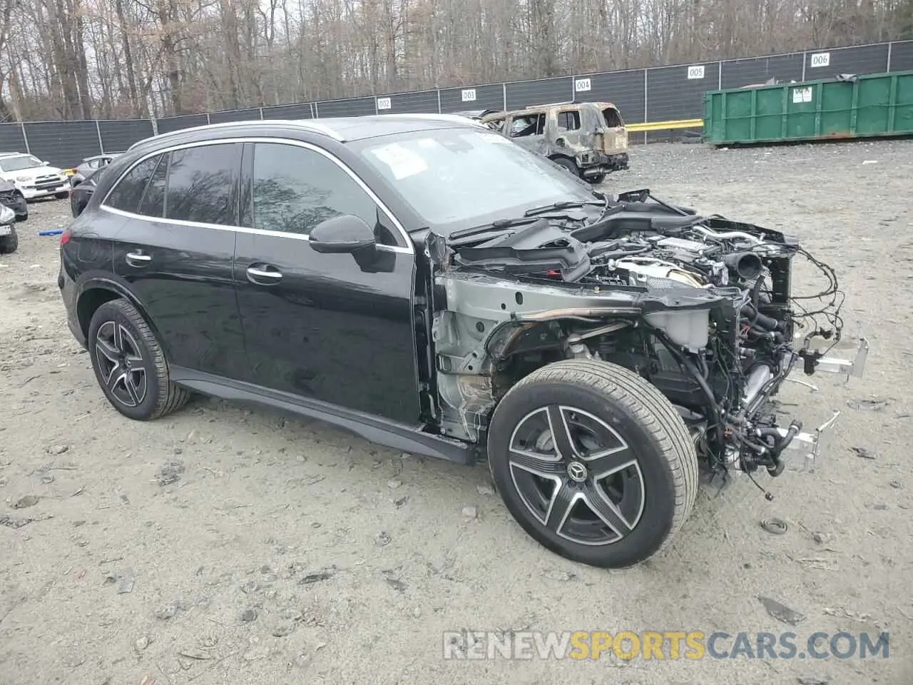 4 Photograph of a damaged car W1NKM4HB8RF222475 MERCEDES-BENZ GLC-CLASS 2024