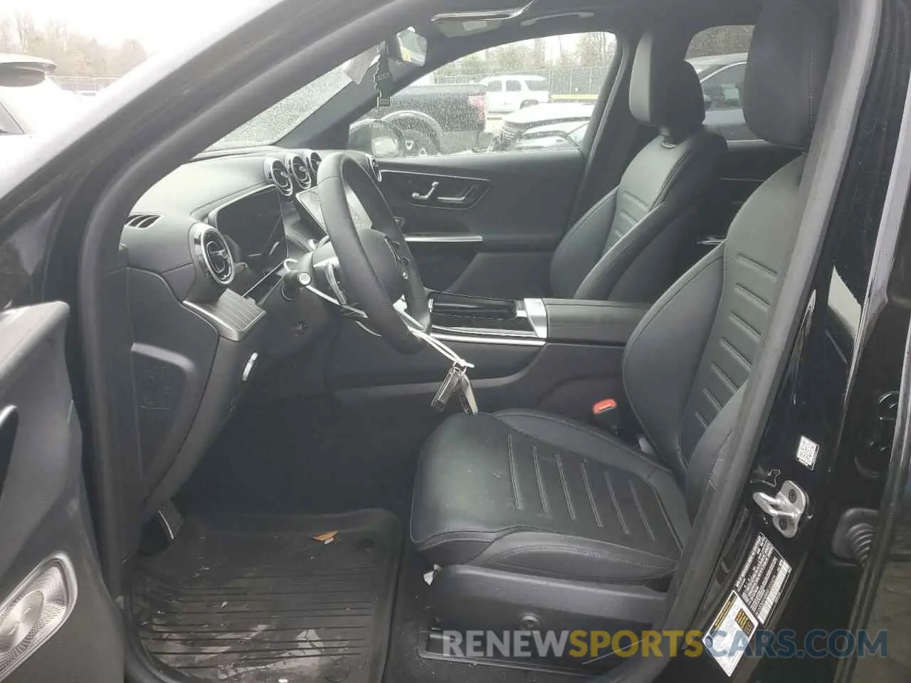 7 Photograph of a damaged car W1NKM4HB8RF222475 MERCEDES-BENZ GLC-CLASS 2024