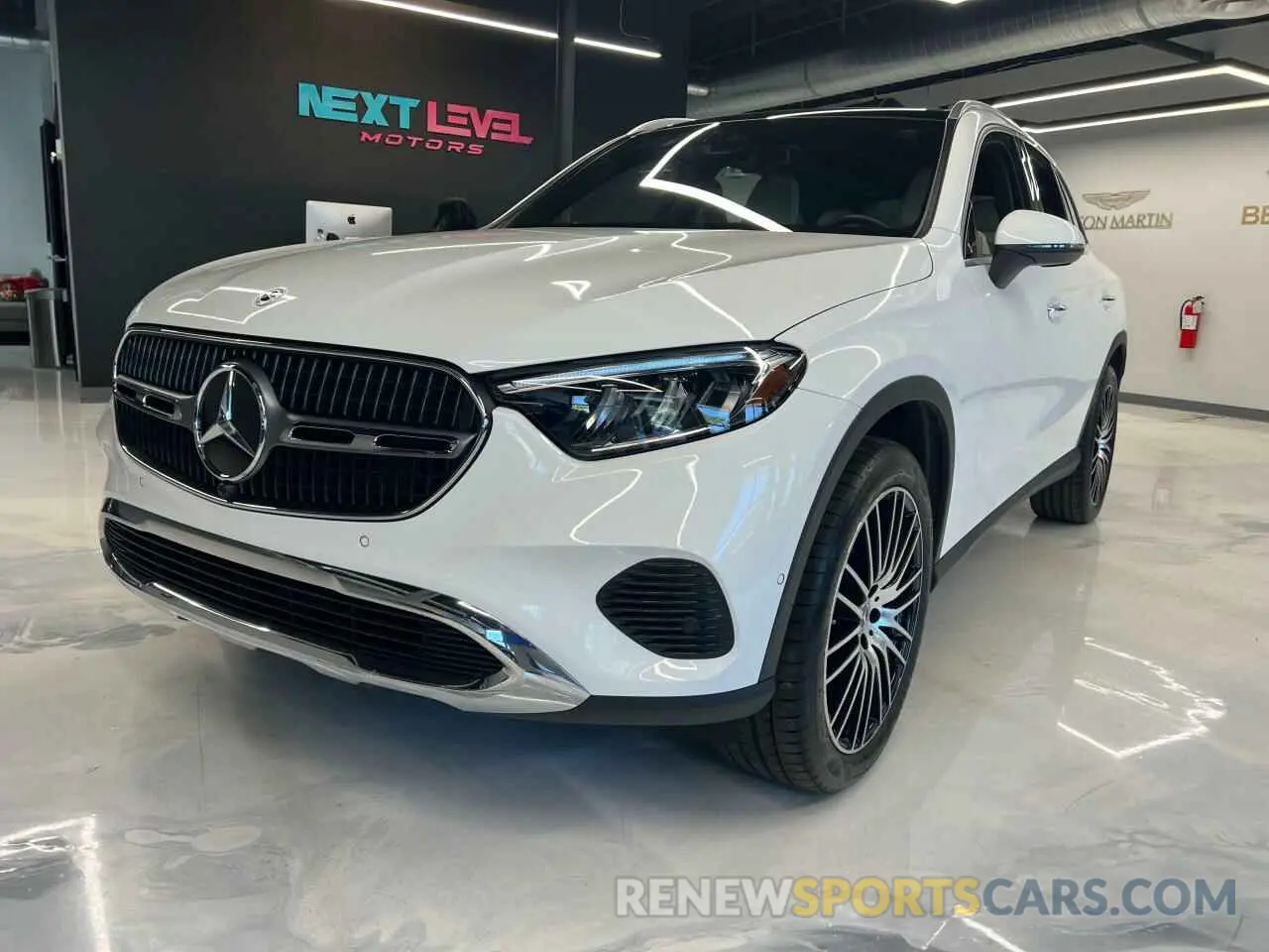 2 Photograph of a damaged car W1NKM4HB9RF120120 MERCEDES-BENZ GLC-CLASS 2024