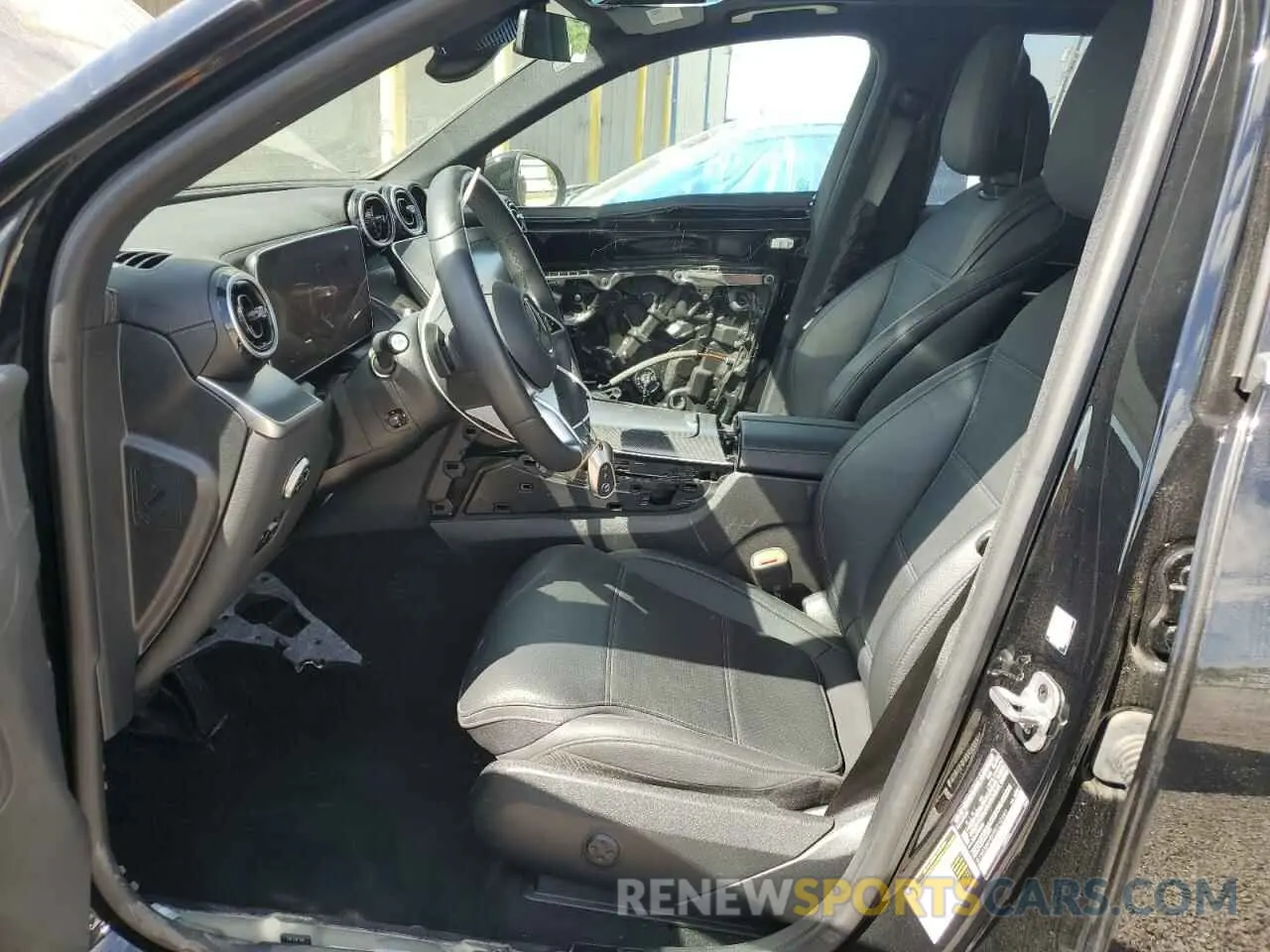 7 Photograph of a damaged car W1NKM4HB9RF215941 MERCEDES-BENZ GLC-CLASS 2024