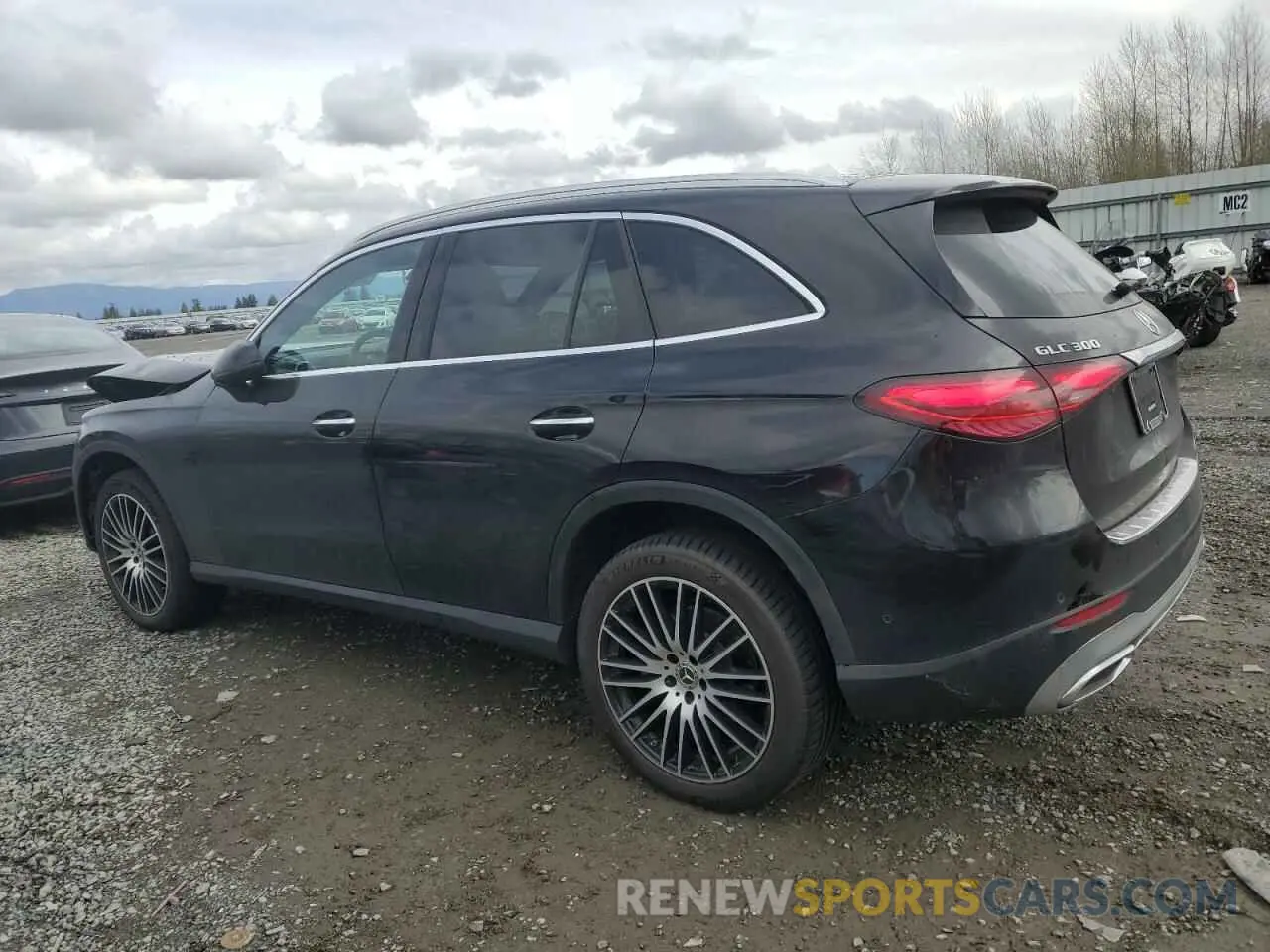 2 Photograph of a damaged car W1NKM4HB9RU042823 MERCEDES-BENZ GLC-CLASS 2024