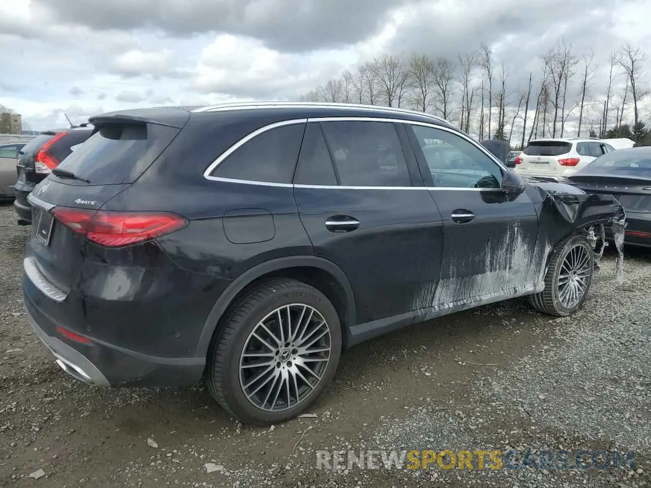 3 Photograph of a damaged car W1NKM4HB9RU042823 MERCEDES-BENZ GLC-CLASS 2024