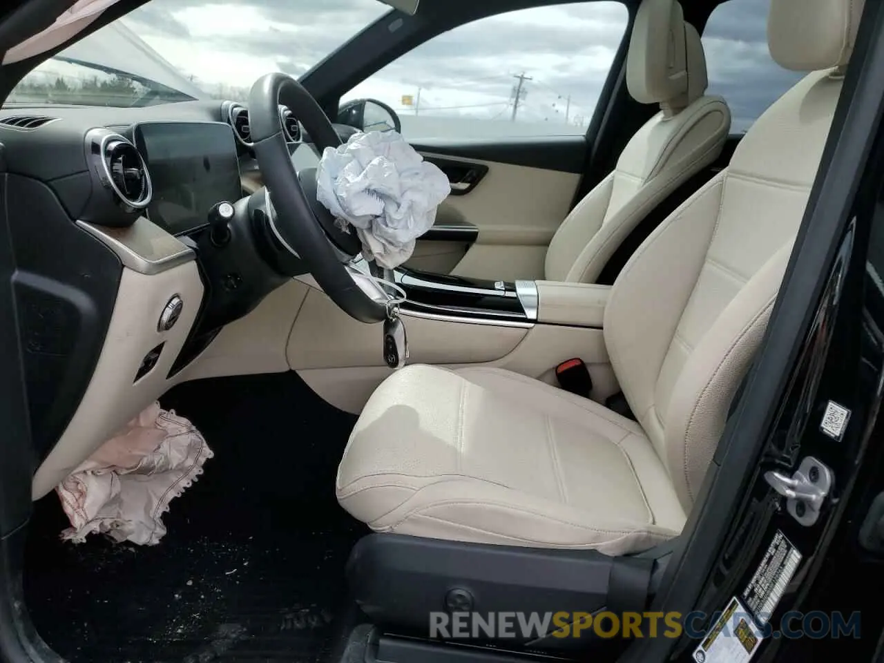 7 Photograph of a damaged car W1NKM4HBXRF129263 MERCEDES-BENZ GLC-CLASS 2024