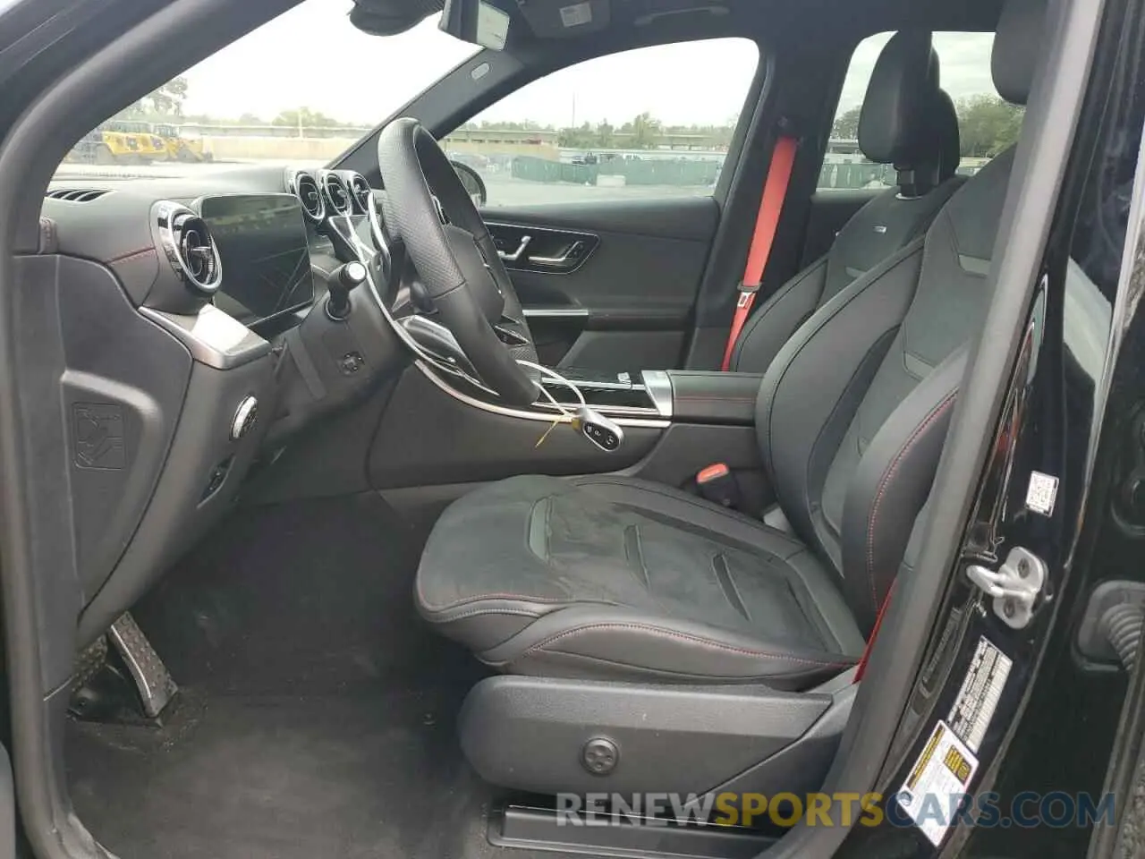 7 Photograph of a damaged car W1NKM8HB2RF186841 MERCEDES-BENZ GLC-CLASS 2024