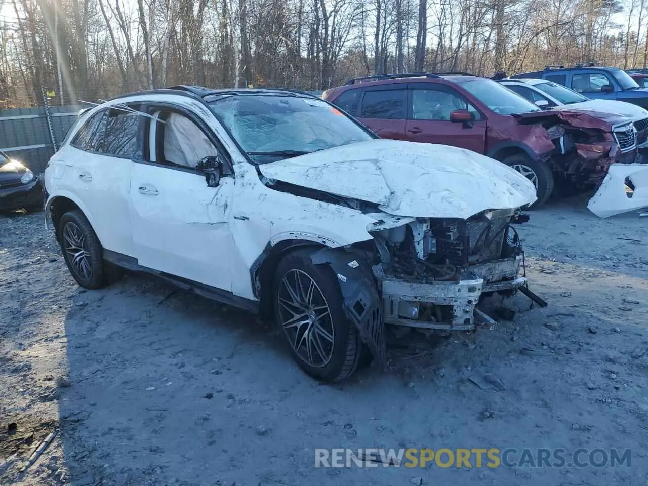 4 Photograph of a damaged car W1NKM8HB4RF154666 MERCEDES-BENZ GLC-CLASS 2024
