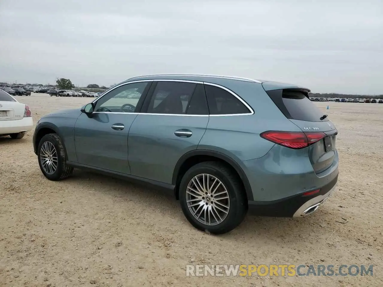 2 Photograph of a damaged car W1NKM4HB9SF294288 MERCEDES-BENZ GLC-CLASS 2025
