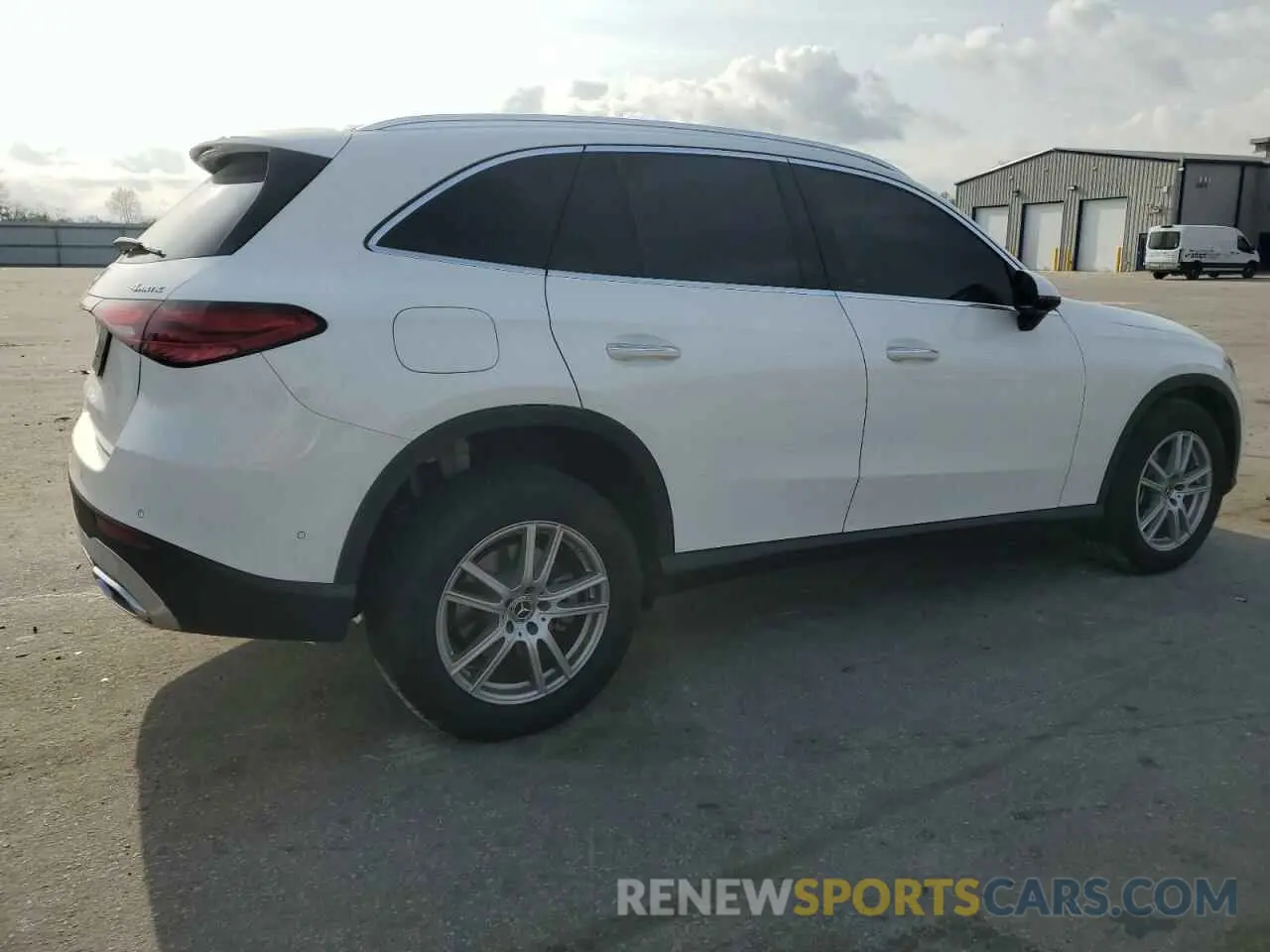 3 Photograph of a damaged car W1NKM4HBXSF265012 MERCEDES-BENZ GLC-CLASS 2025
