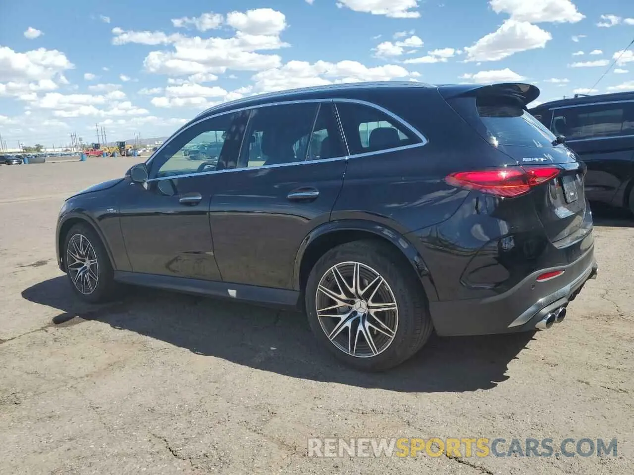 2 Photograph of a damaged car W1NKM8HBXSF261713 MERCEDES-BENZ GLC-CLASS 2025