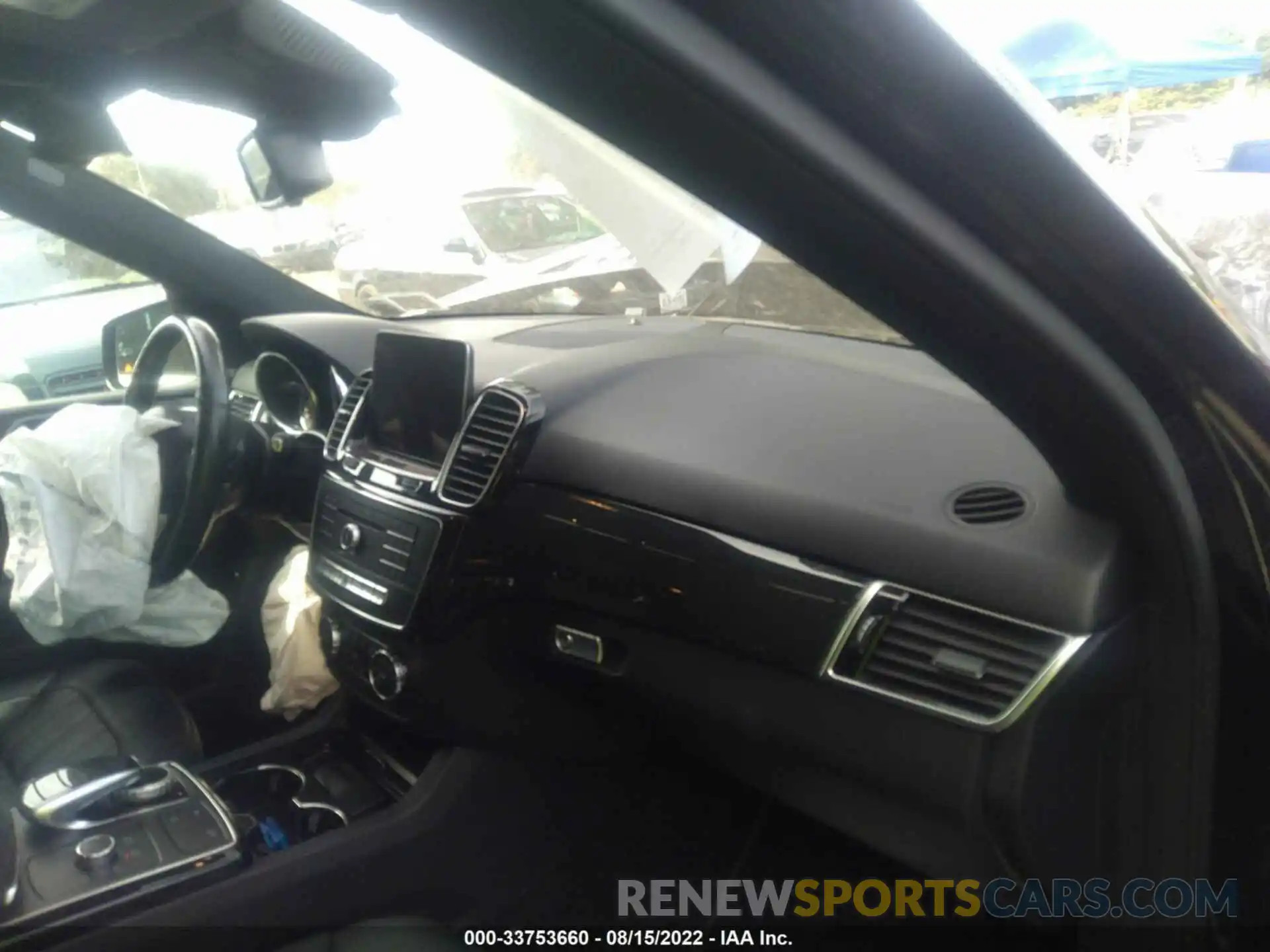 5 Photograph of a damaged car 4JGDA5GB5KB218652 MERCEDES-BENZ GLE 2019