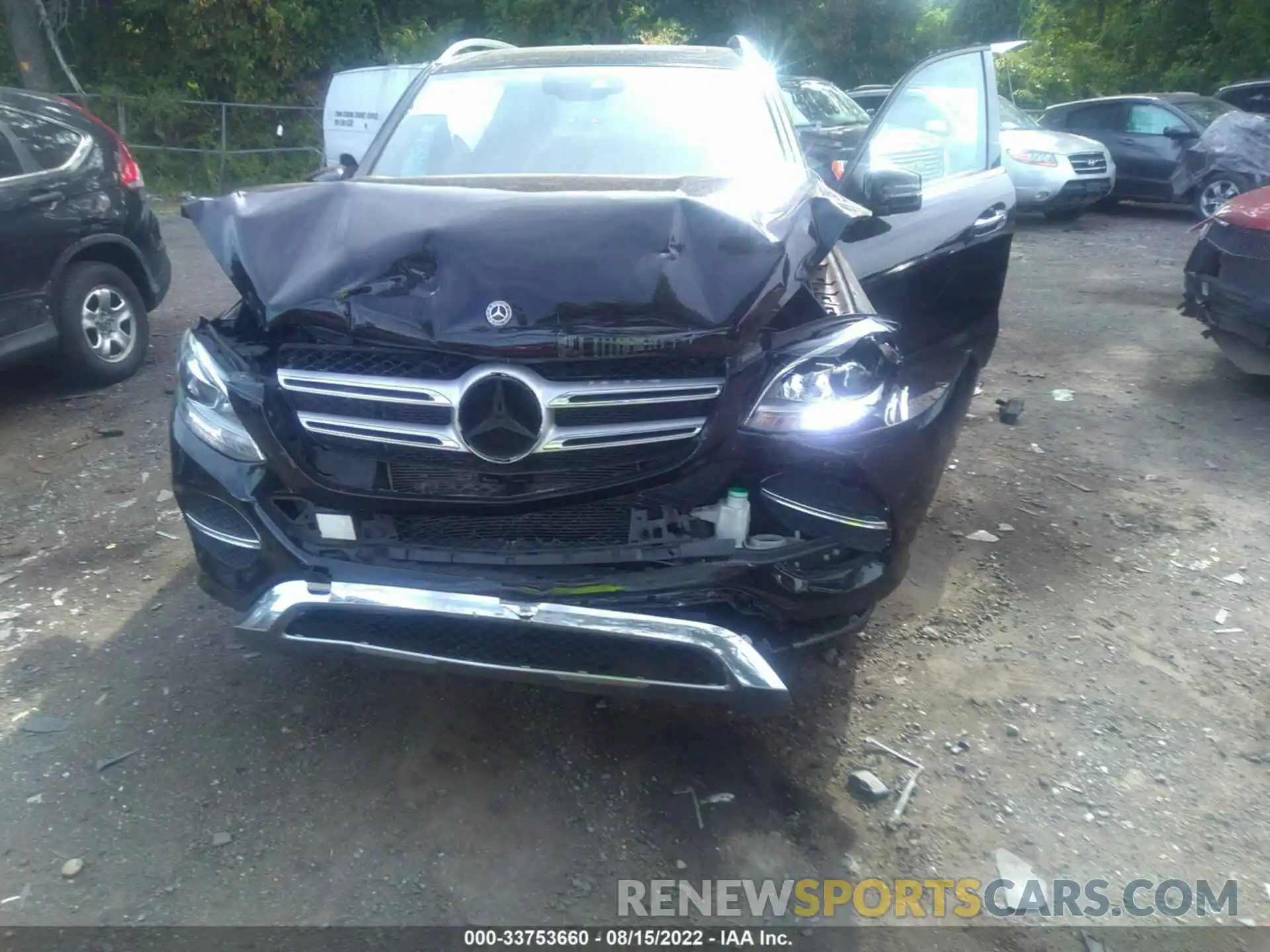 6 Photograph of a damaged car 4JGDA5GB5KB218652 MERCEDES-BENZ GLE 2019