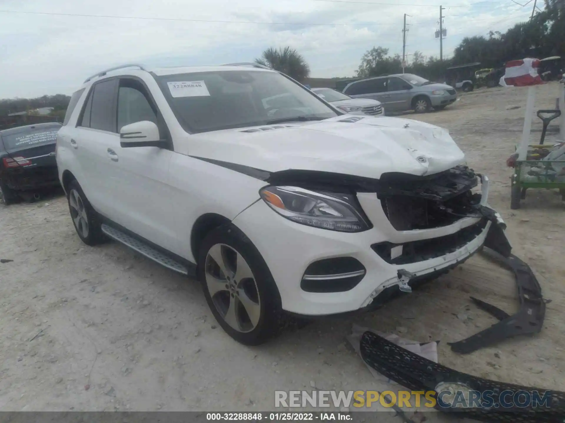 1 Photograph of a damaged car 4JGDA5GBXKB213706 MERCEDES-BENZ GLE 2019