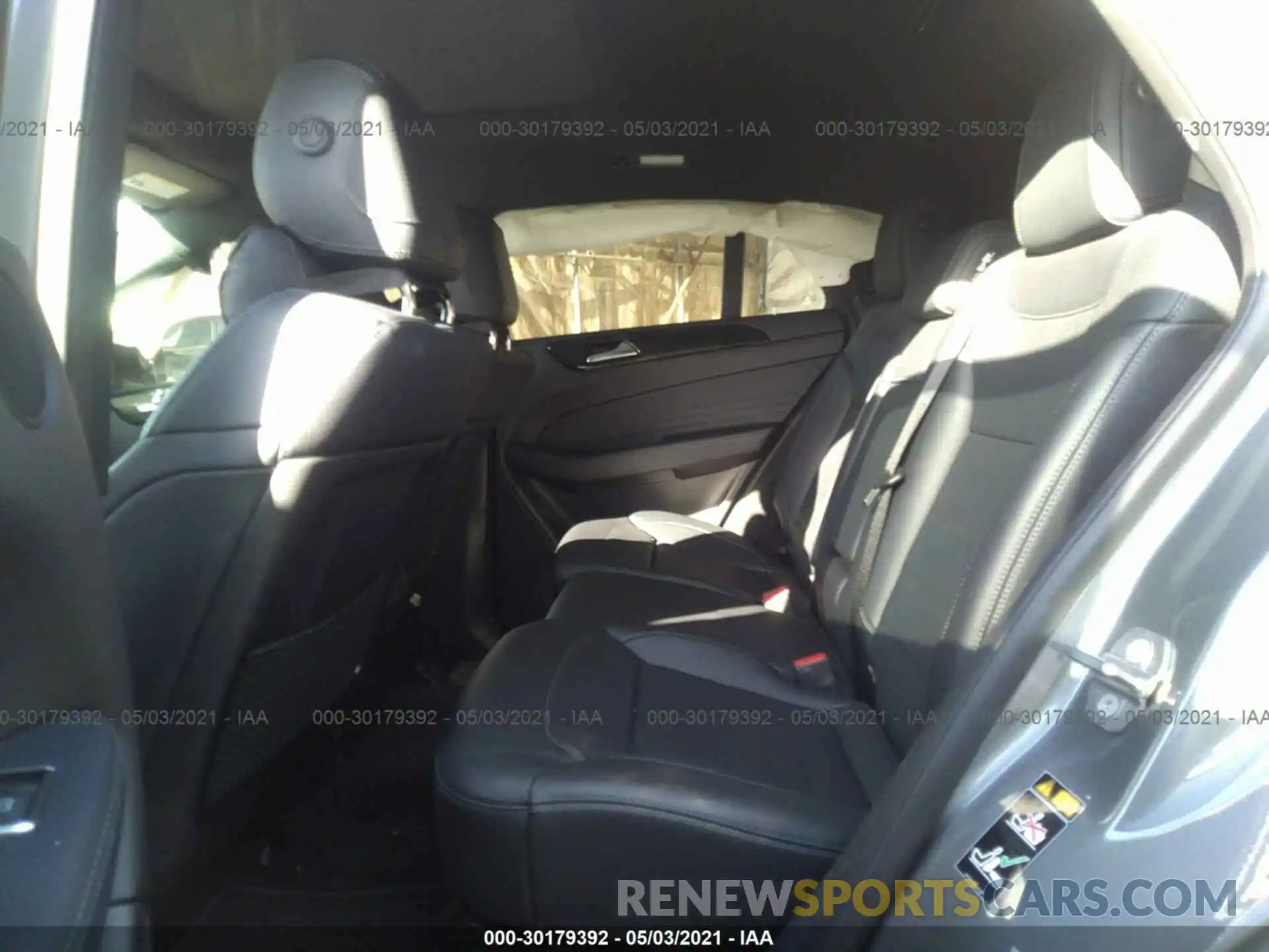 8 Photograph of a damaged car 4JGED6EB0KA153638 MERCEDES-BENZ GLE 2019