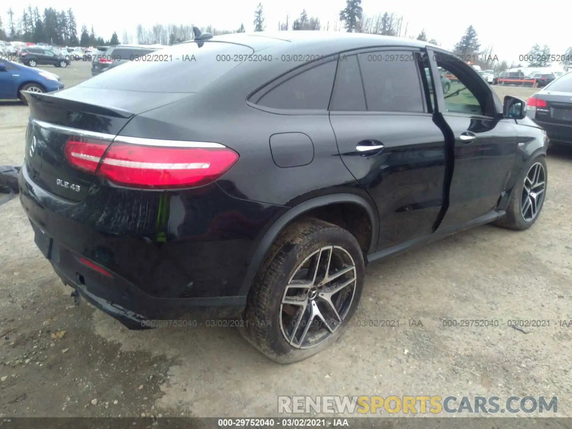 4 Photograph of a damaged car 4JGED6EB1KA149551 MERCEDES-BENZ GLE 2019