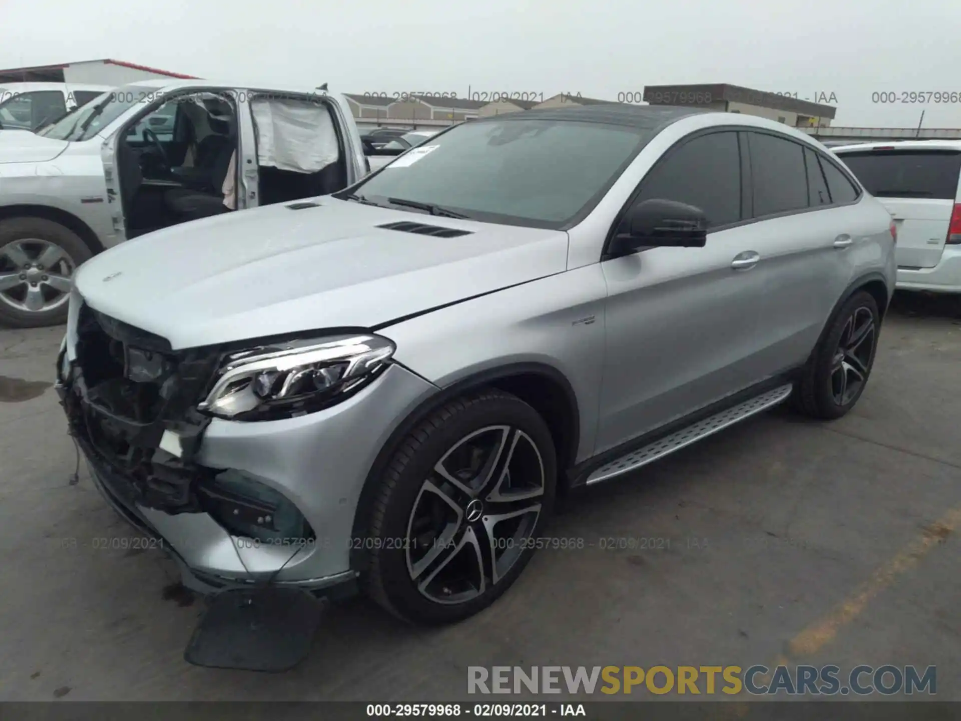 2 Photograph of a damaged car 4JGED6EB3KA151169 MERCEDES-BENZ GLE 2019