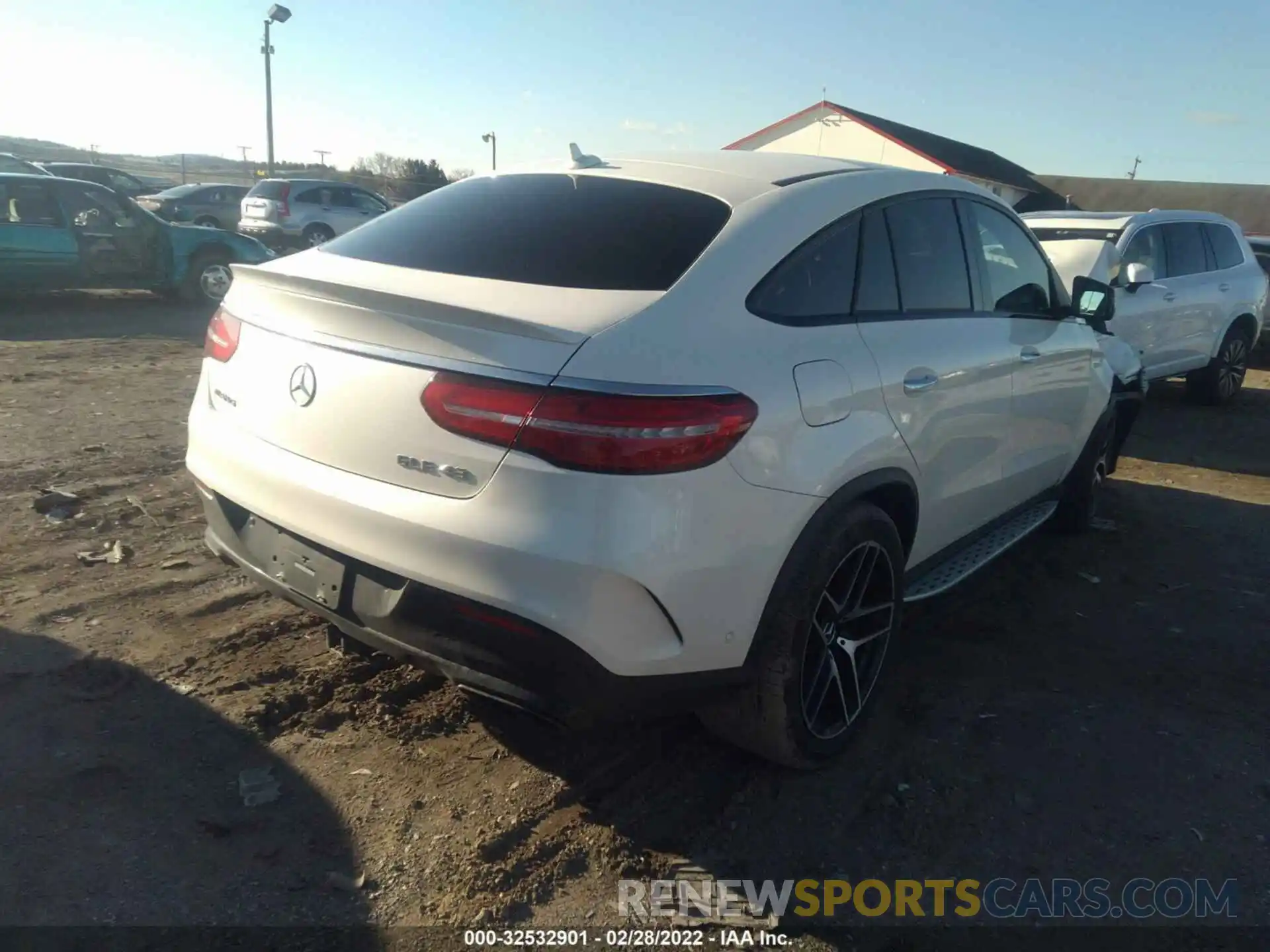 4 Photograph of a damaged car 4JGED6EB5KA137757 MERCEDES-BENZ GLE 2019