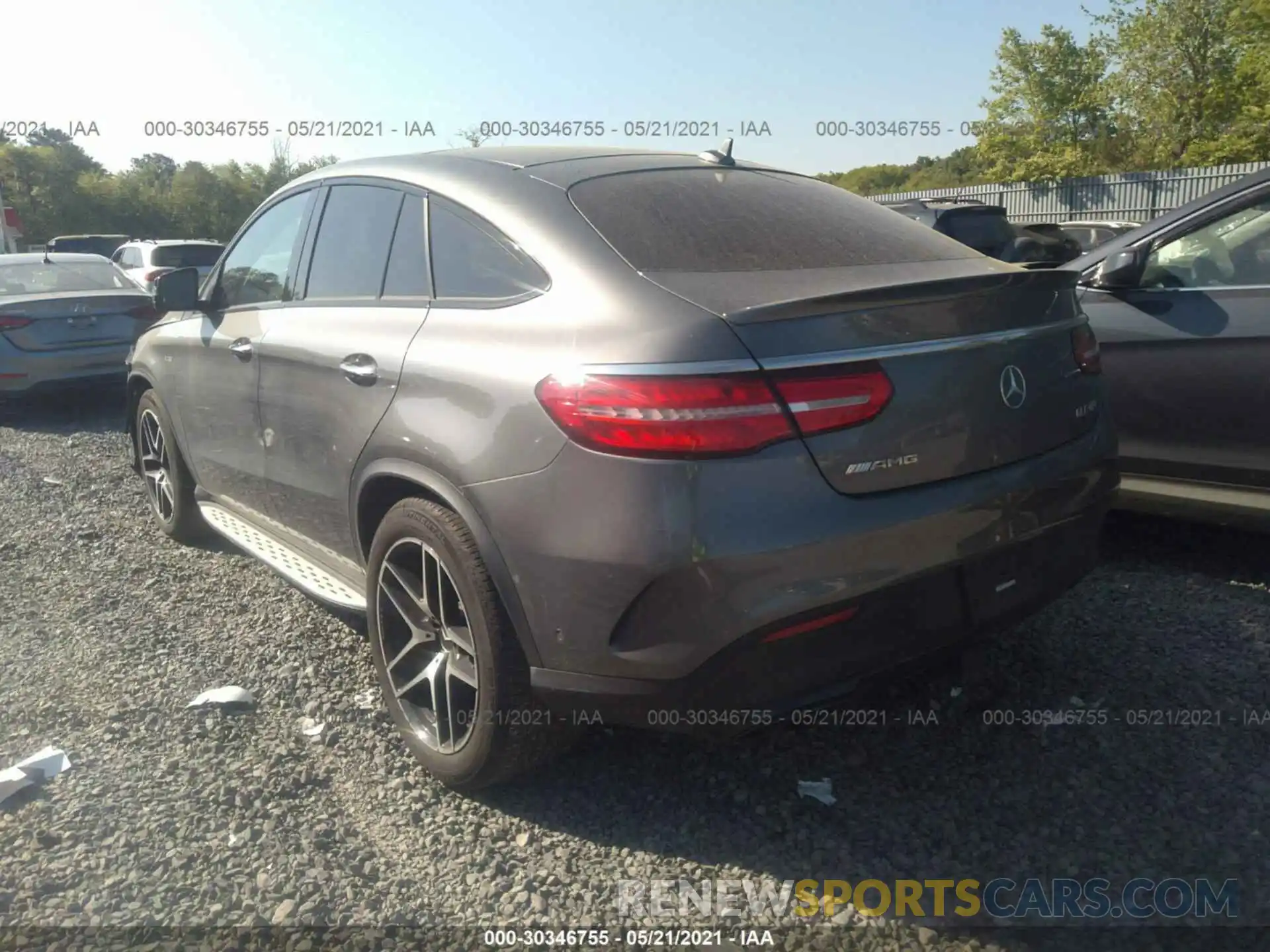 3 Photograph of a damaged car 4JGED6EB6KA152574 MERCEDES-BENZ GLE 2019