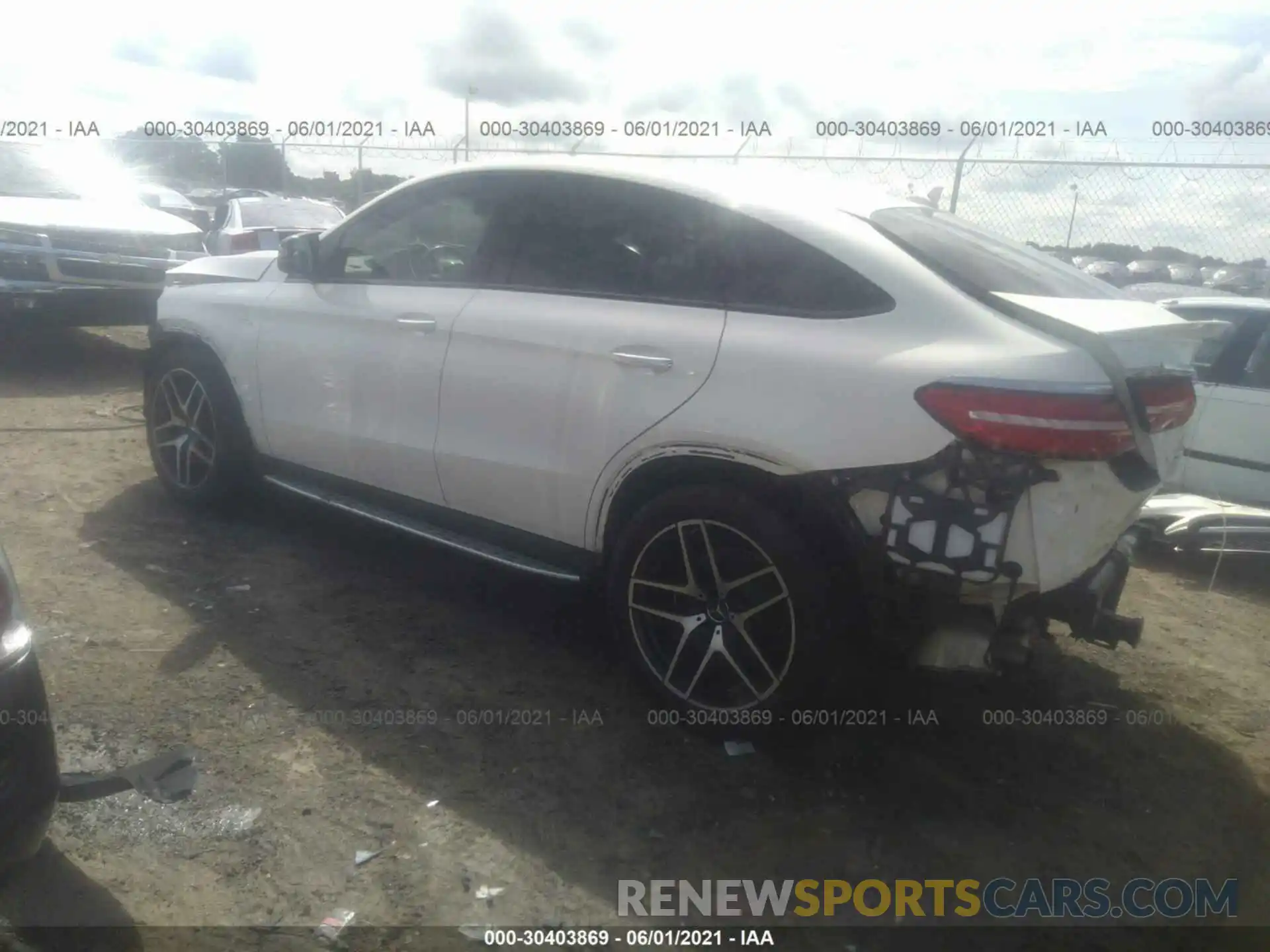 3 Photograph of a damaged car 4JGED6EB7KA139848 MERCEDES-BENZ GLE 2019