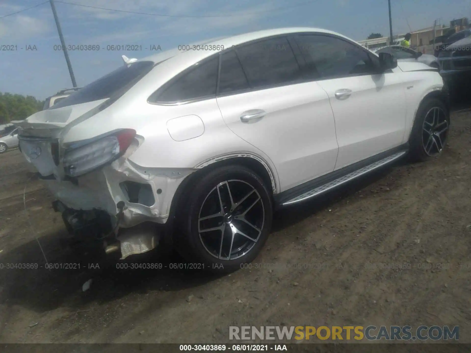 4 Photograph of a damaged car 4JGED6EB7KA139848 MERCEDES-BENZ GLE 2019