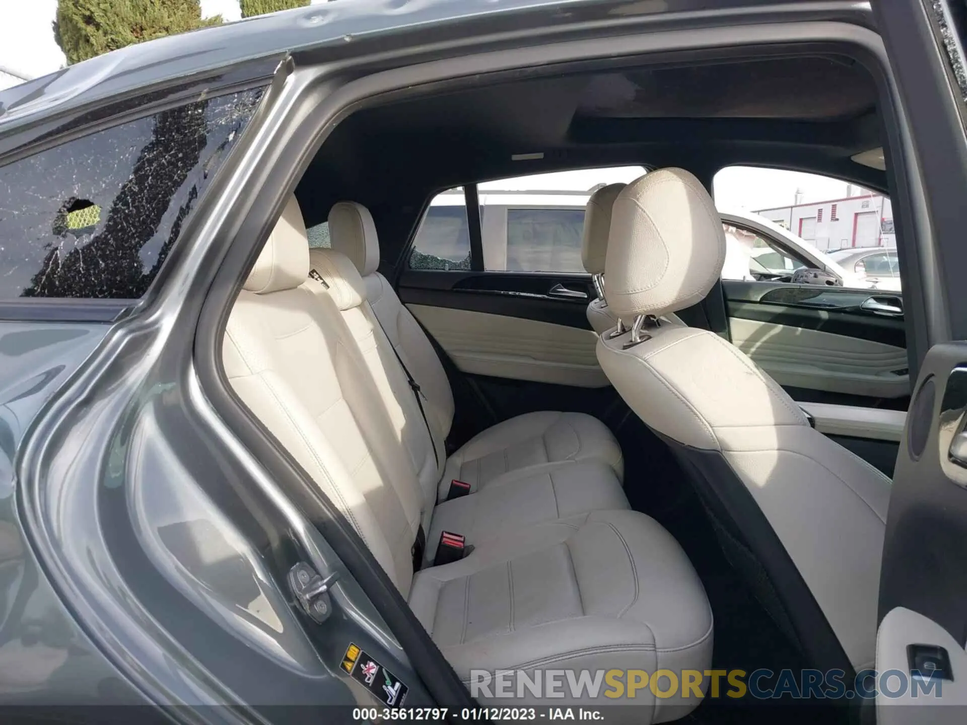 8 Photograph of a damaged car 4JGED6EB7KA153054 MERCEDES-BENZ GLE 2019