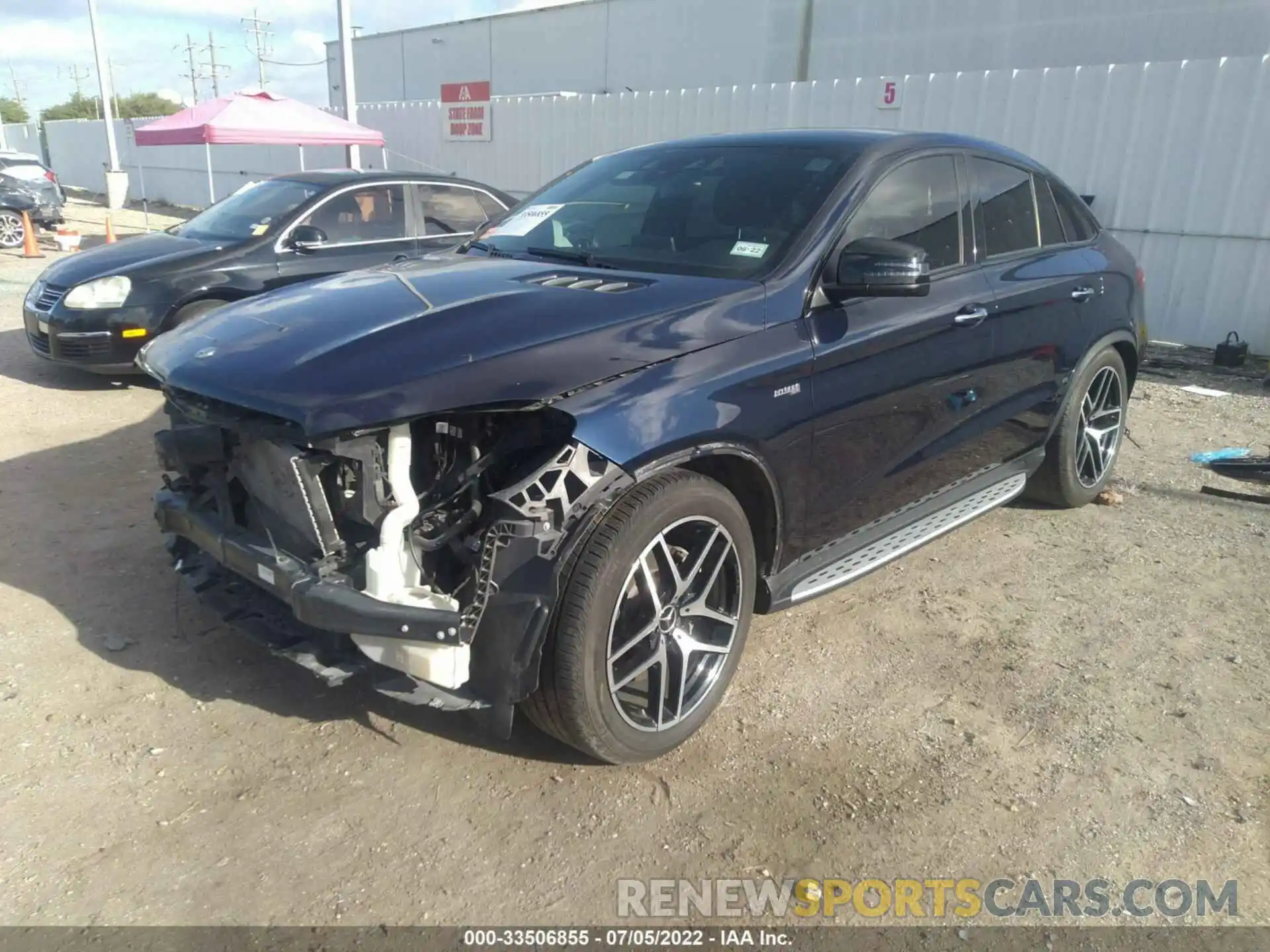 2 Photograph of a damaged car 4JGED6EB8KA141639 MERCEDES-BENZ GLE 2019