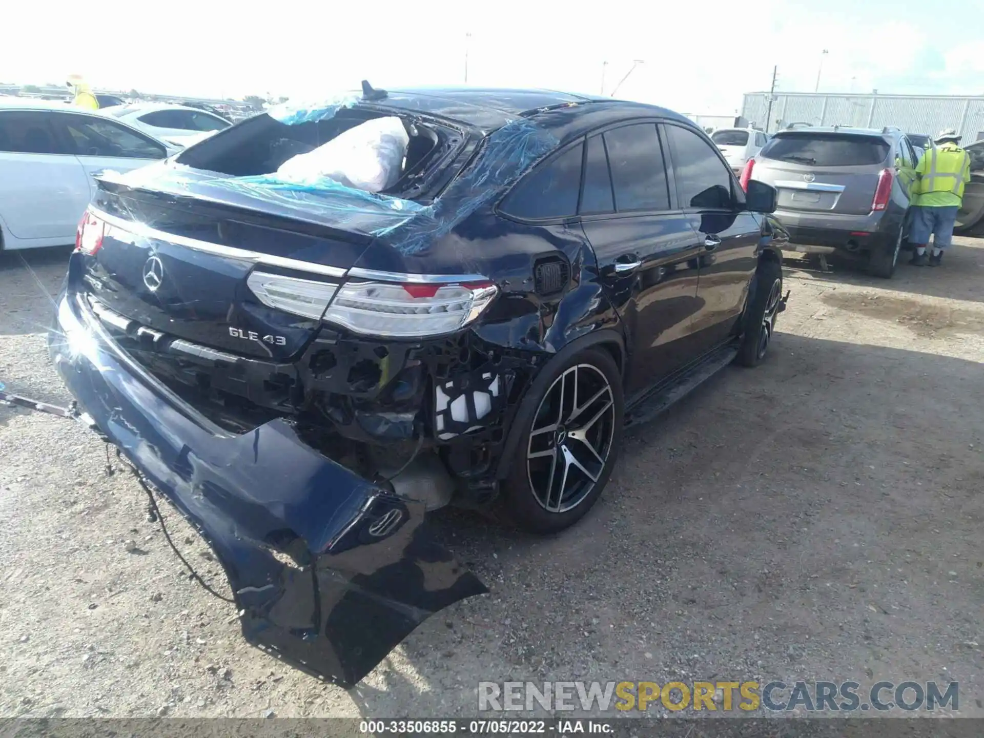 4 Photograph of a damaged car 4JGED6EB8KA141639 MERCEDES-BENZ GLE 2019