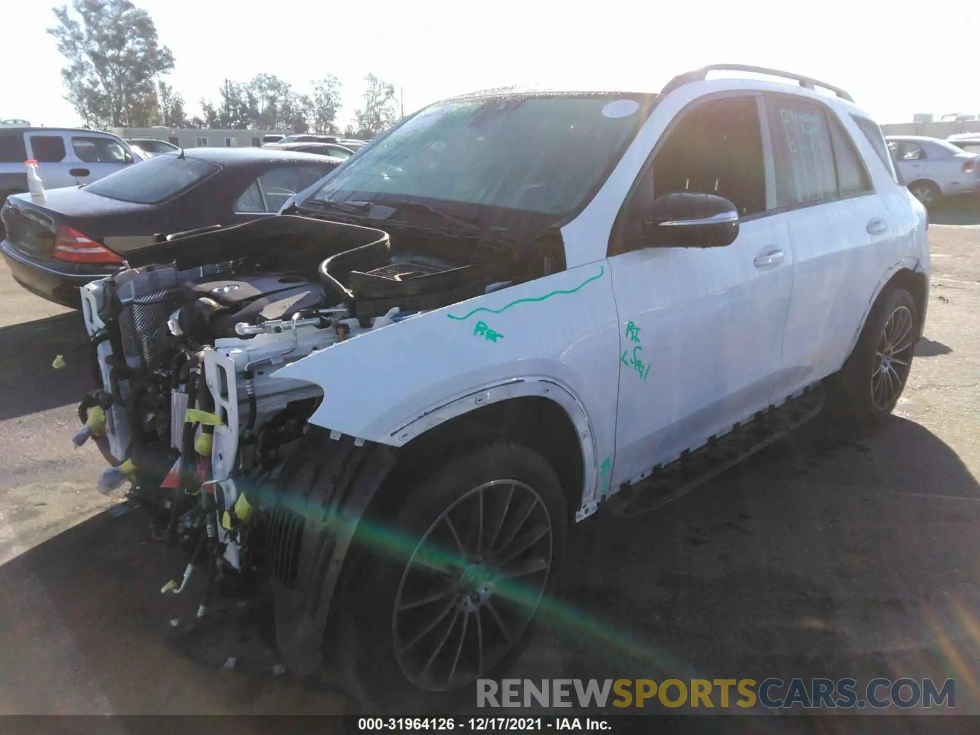 2 Photograph of a damaged car 4JGFB4JB2LA222237 MERCEDES-BENZ GLE 2020