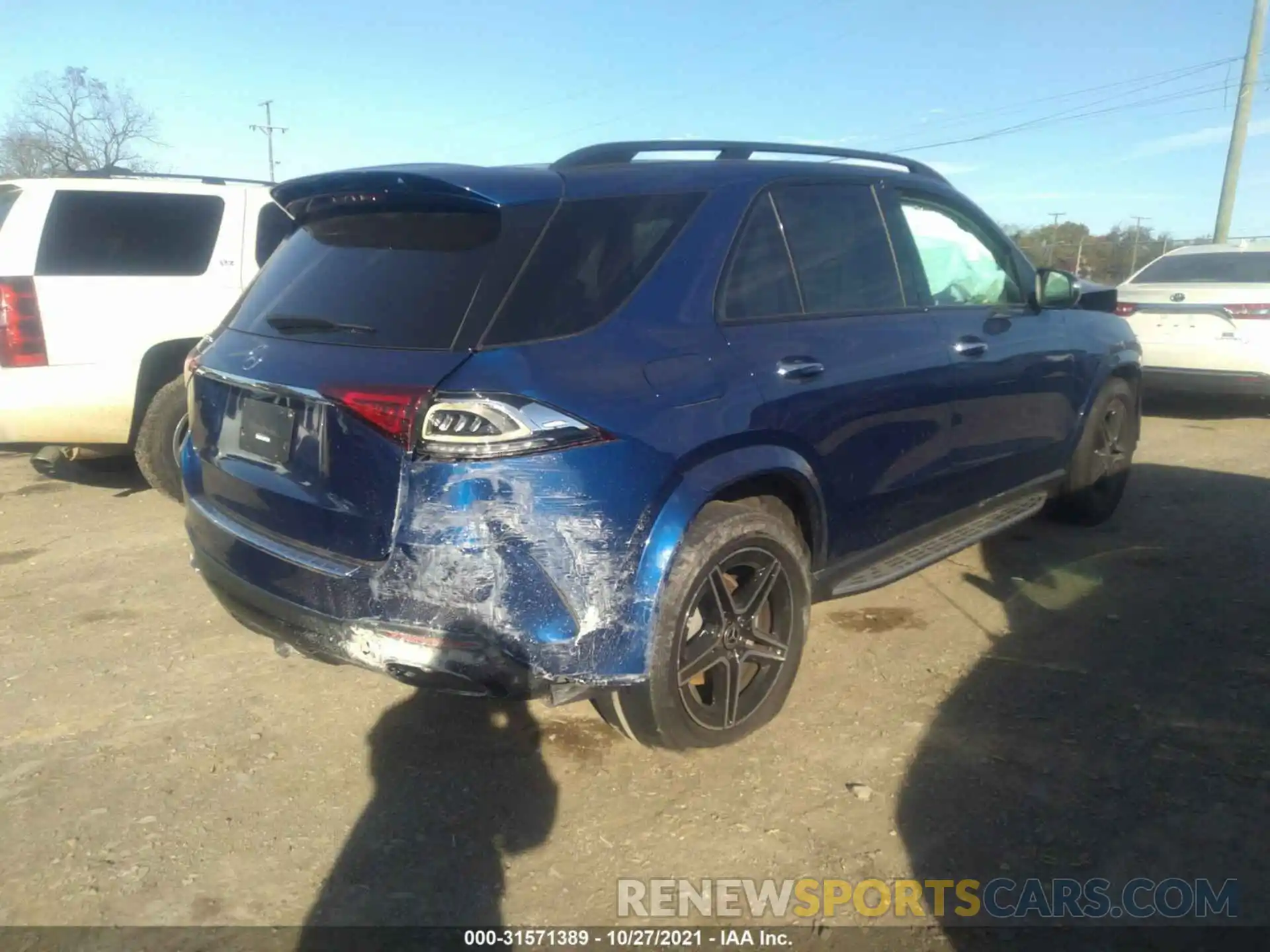 4 Photograph of a damaged car 4JGFB4JB6LA221852 MERCEDES-BENZ GLE 2020