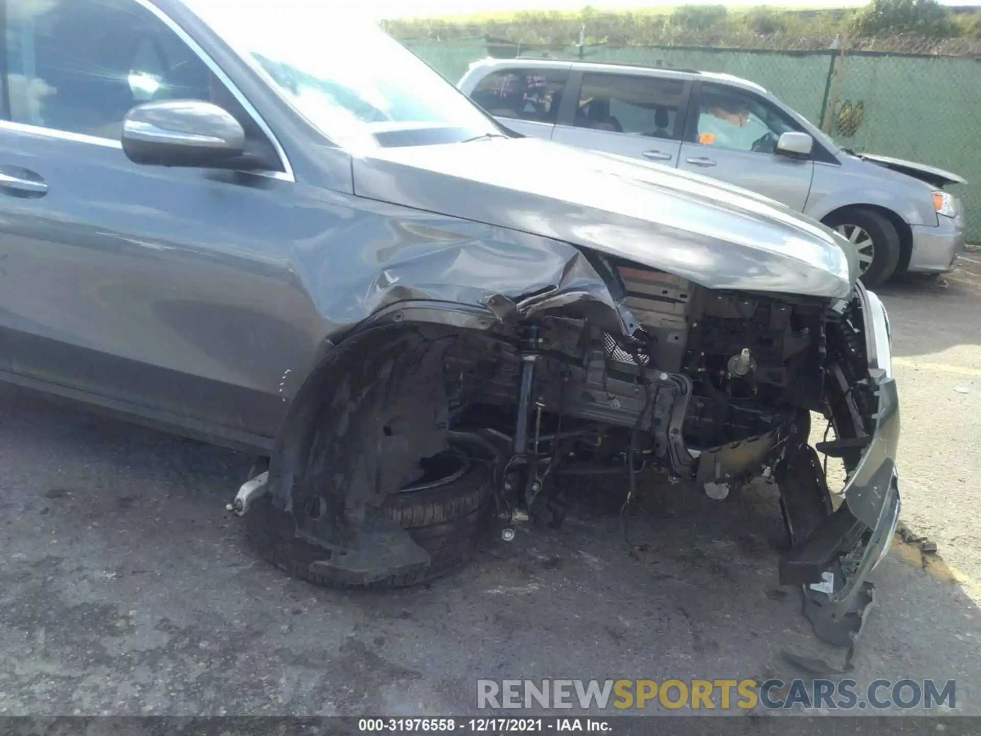 6 Photograph of a damaged car 4JGFB4KB0LA186661 MERCEDES-BENZ GLE 2020