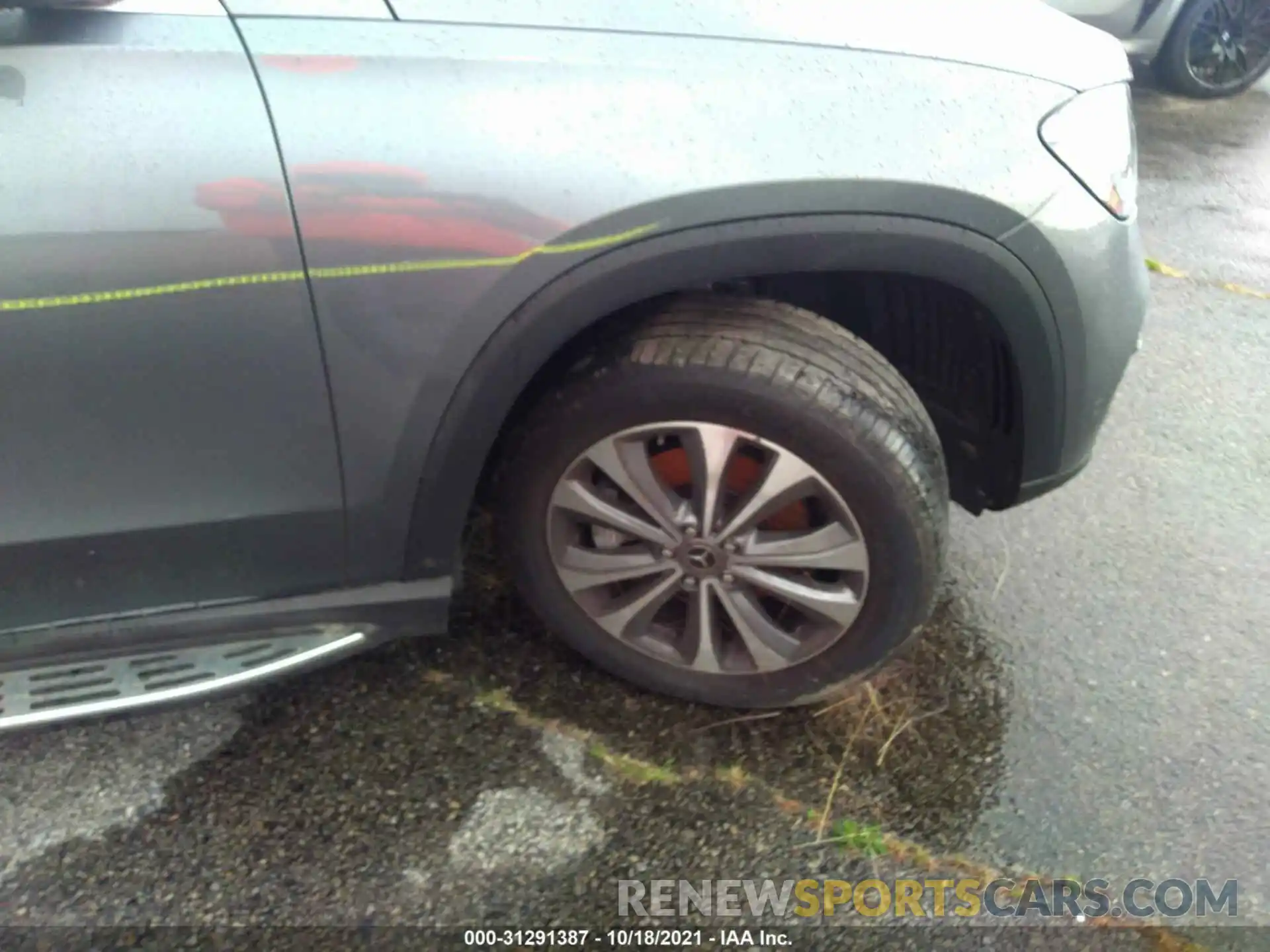 14 Photograph of a damaged car 4JGFB4KB0LA247863 MERCEDES-BENZ GLE 2020