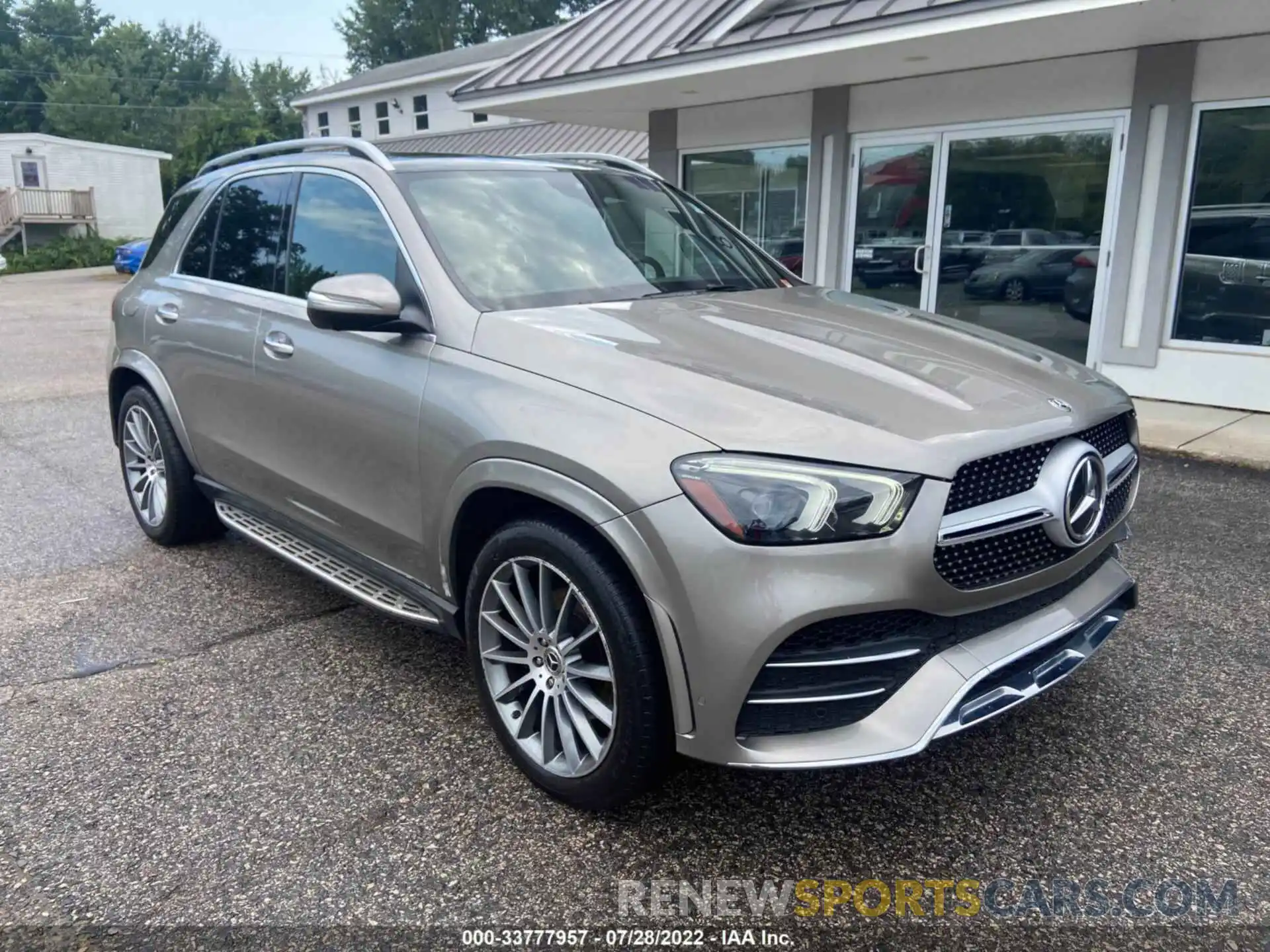 1 Photograph of a damaged car 4JGFB4KB6LA074043 MERCEDES-BENZ GLE 2020