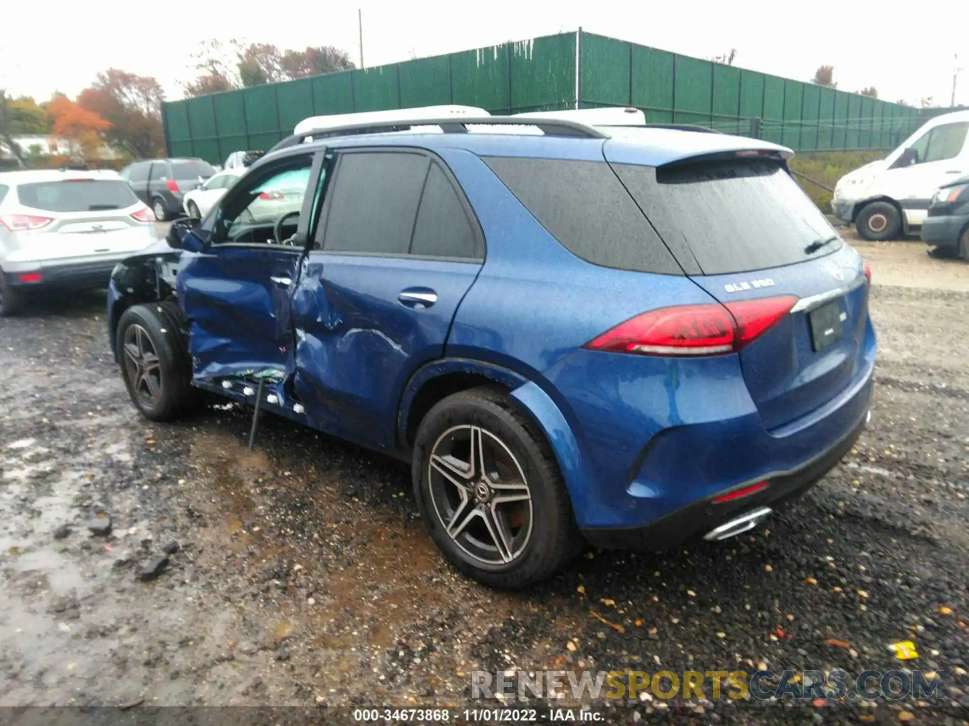 3 Photograph of a damaged car 4JGFB4KB6LA211689 MERCEDES-BENZ GLE 2020