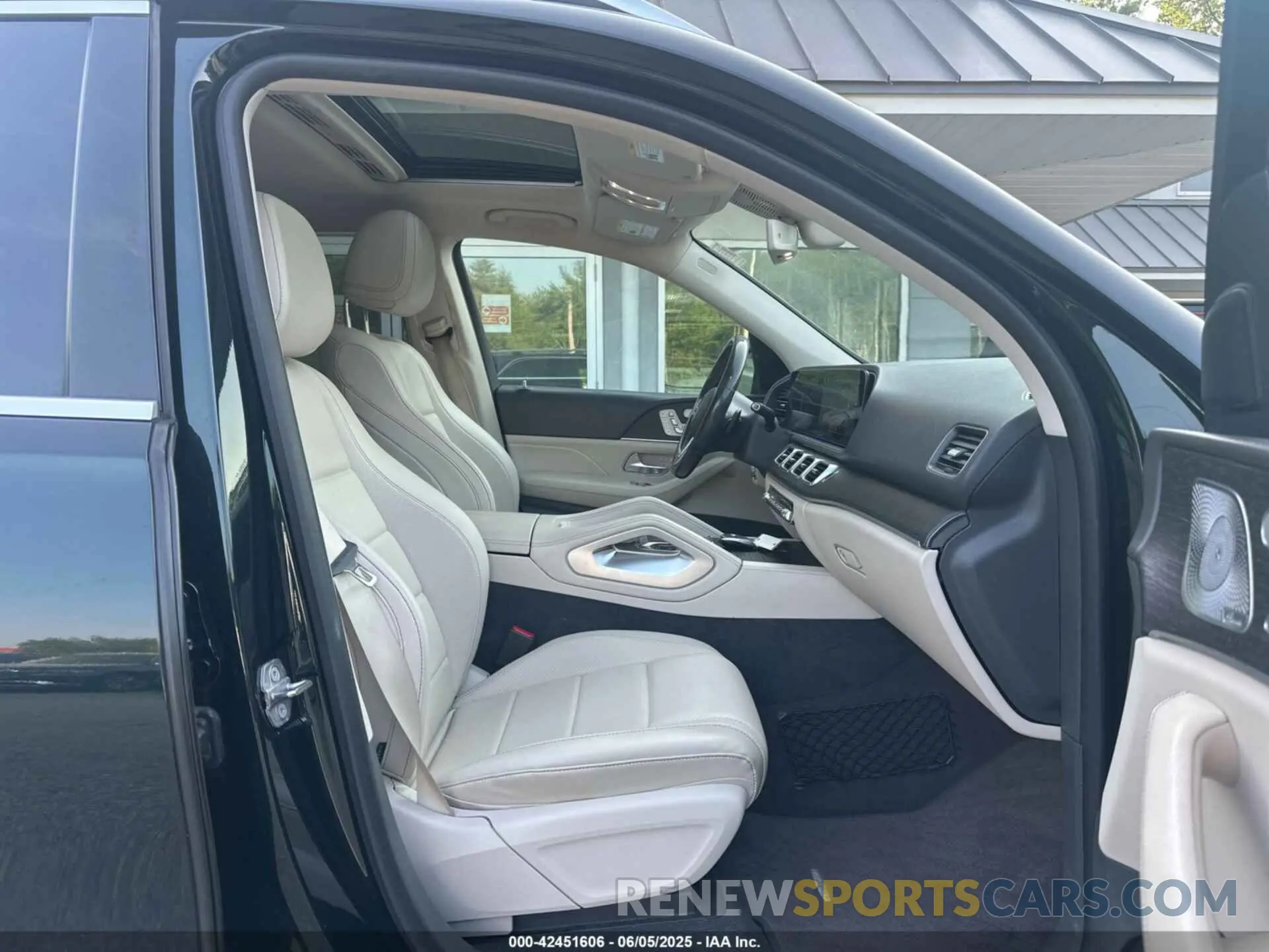 5 Photograph of a damaged car 4JGFB4KB7LA110886 MERCEDES-BENZ GLE 2020