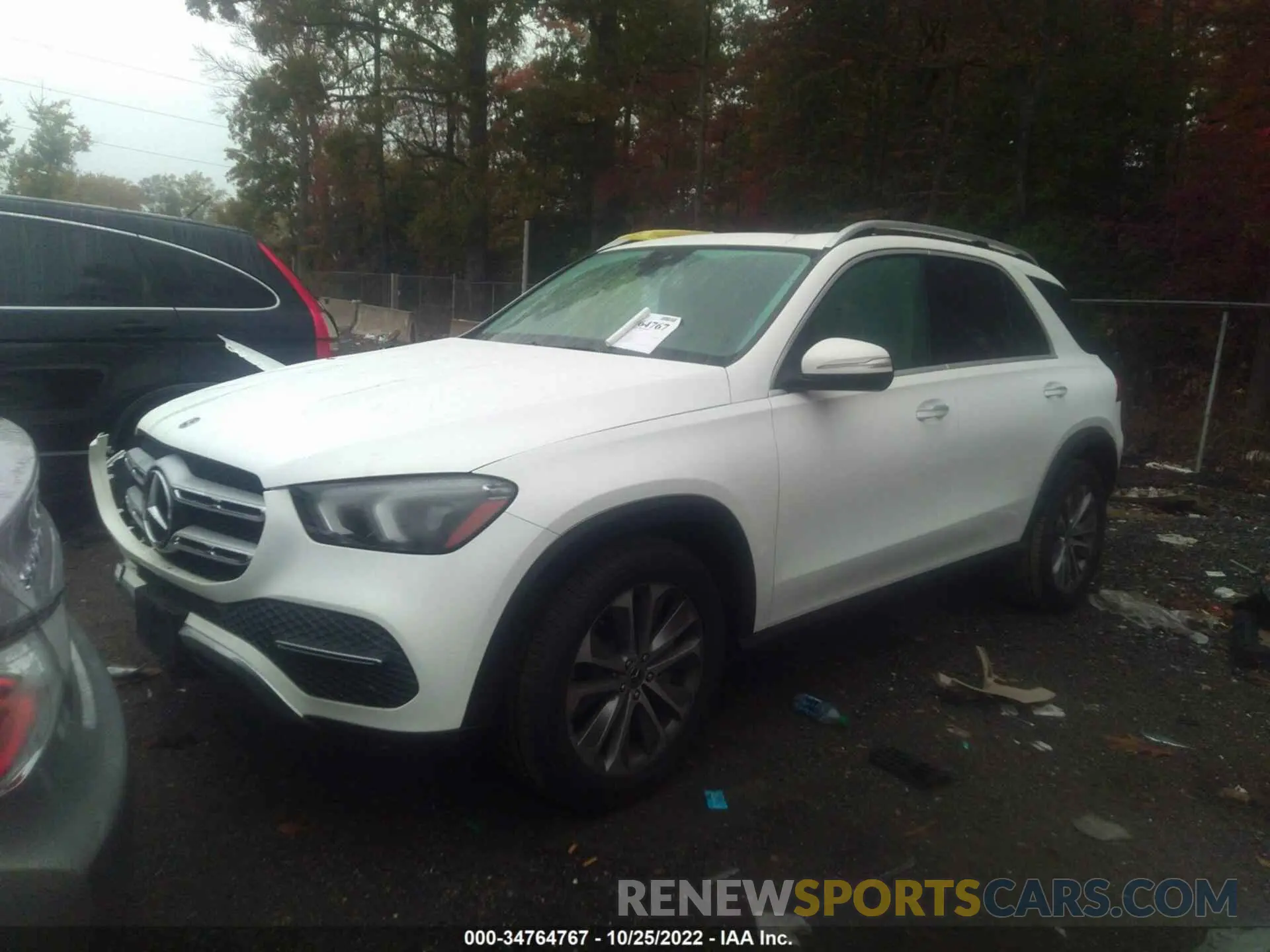 2 Photograph of a damaged car 4JGFB4KB9LA008232 MERCEDES-BENZ GLE 2020