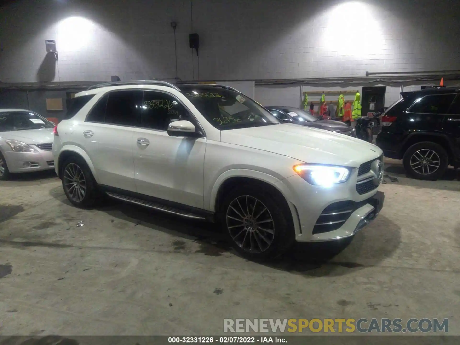 1 Photograph of a damaged car 4JGFB4KB9LA195584 MERCEDES-BENZ GLE 2020