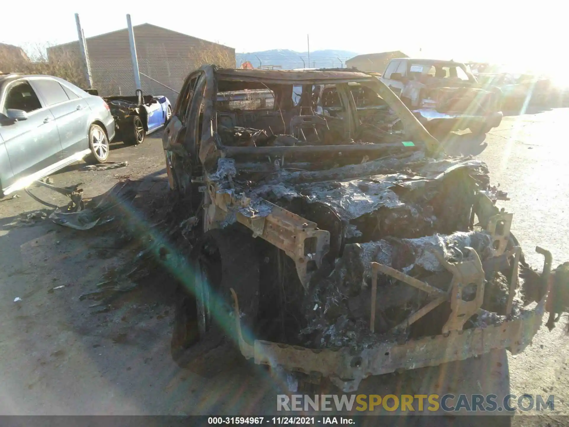 6 Photograph of a damaged car 4JGFB5KB5LA215674 MERCEDES-BENZ GLE 2020