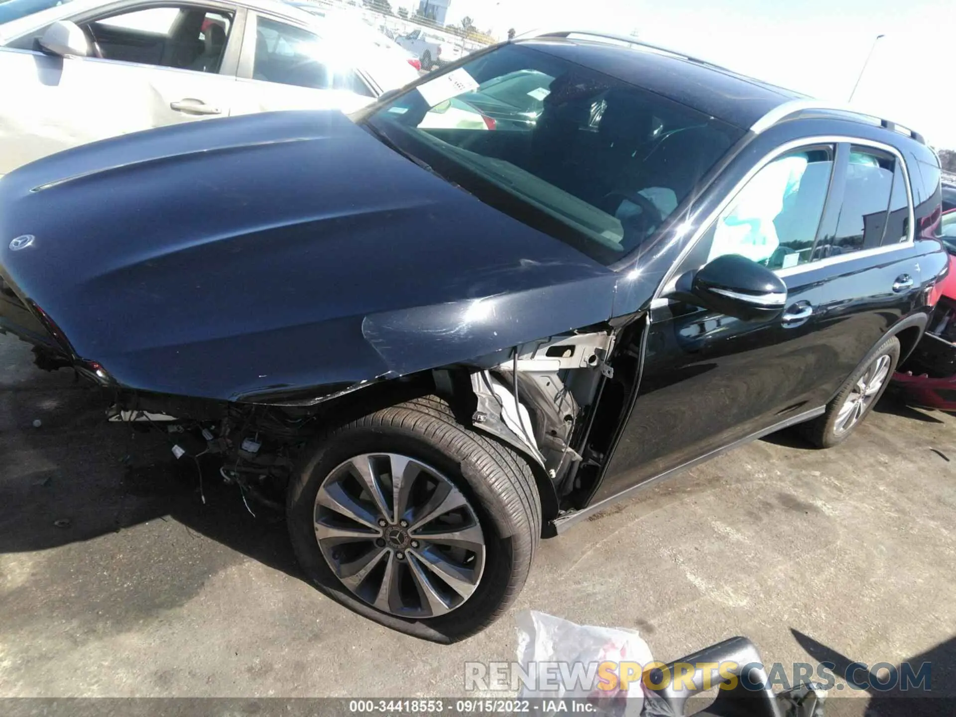 2 Photograph of a damaged car 4JGFB4JB6MA315005 MERCEDES-BENZ GLE 2021