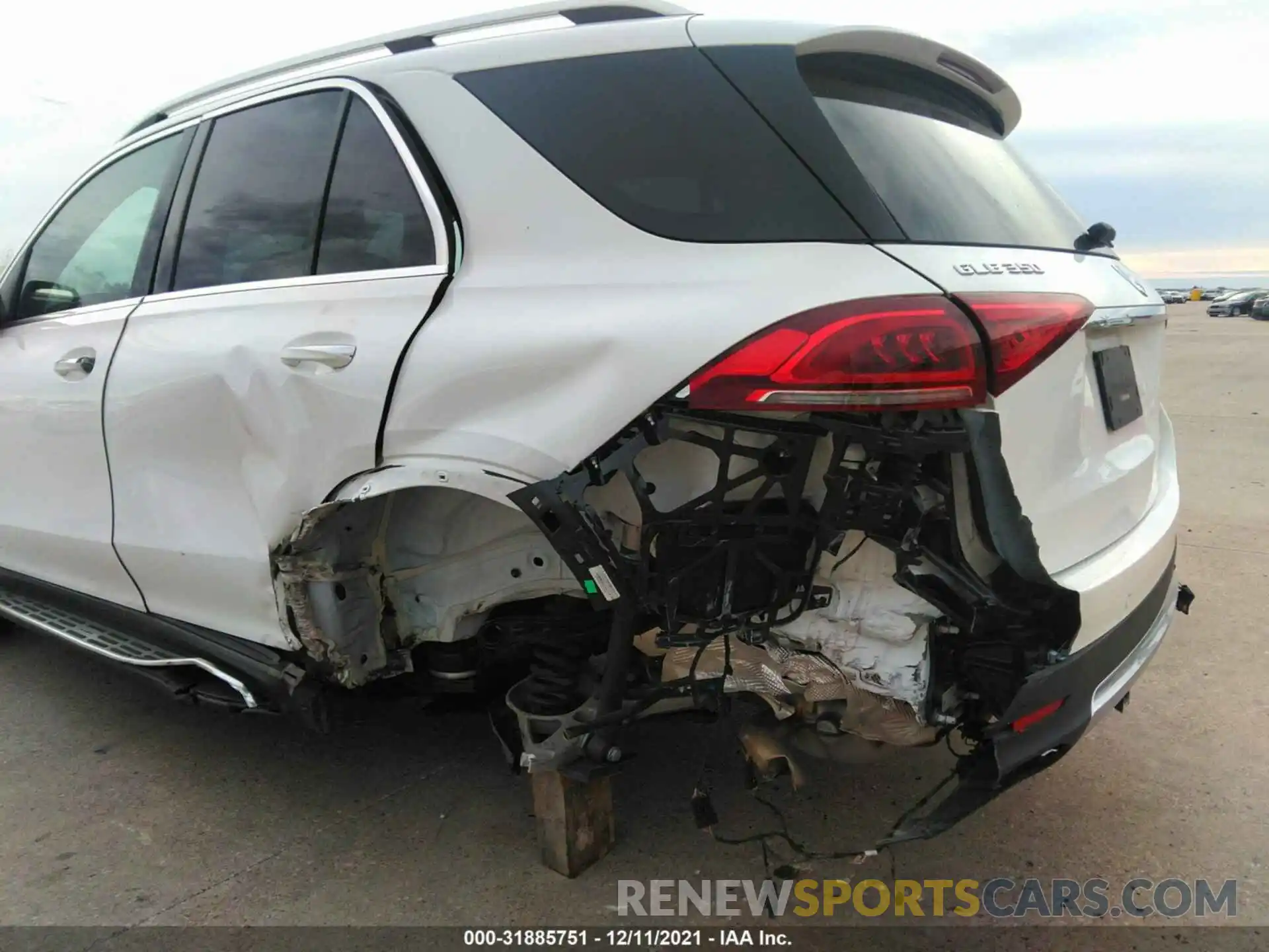 6 Photograph of a damaged car 4JGFB4JBXMA432344 MERCEDES-BENZ GLE 2021