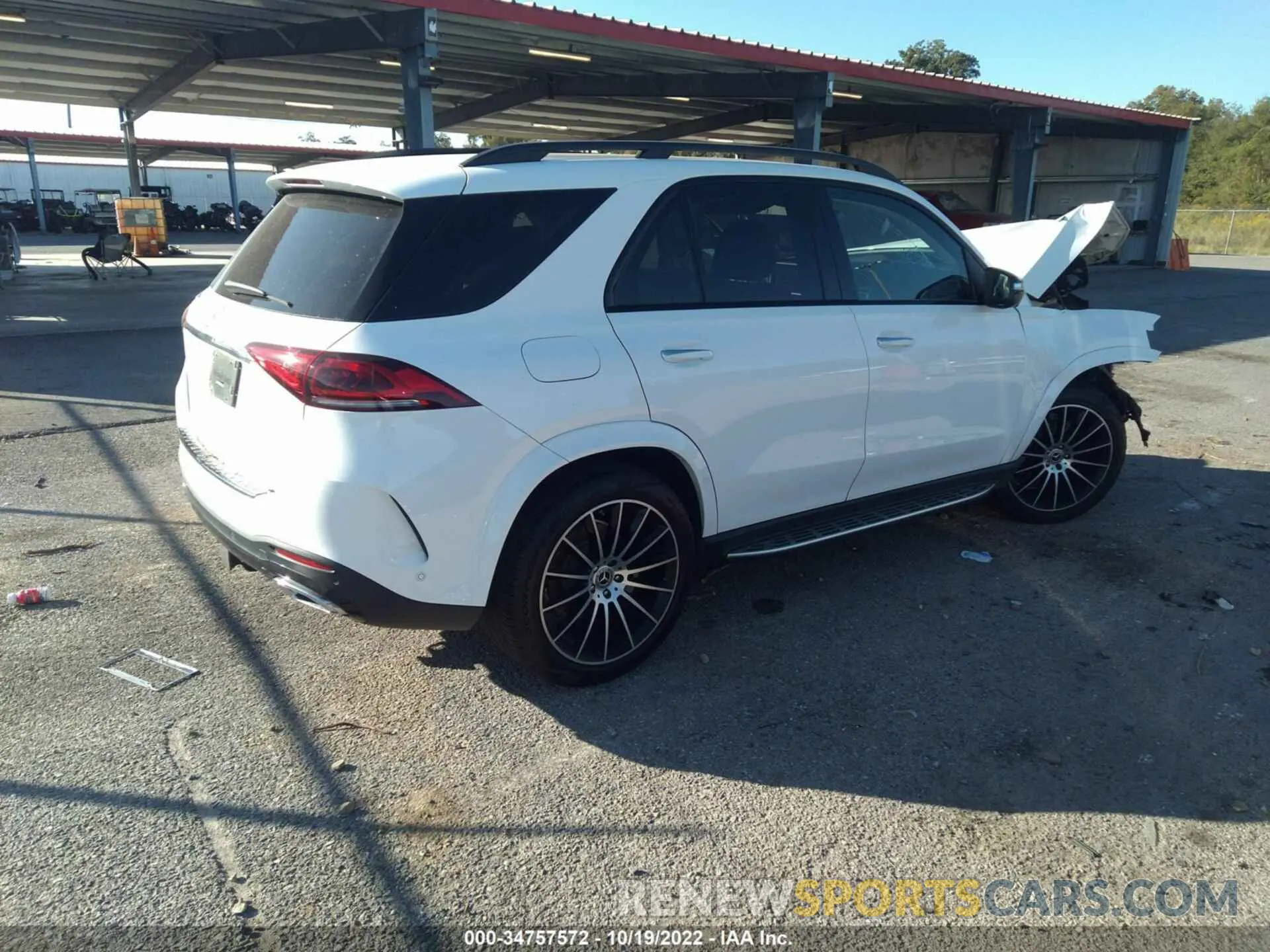 4 Photograph of a damaged car 4JGFB4JEXMA517386 MERCEDES-BENZ GLE 2021