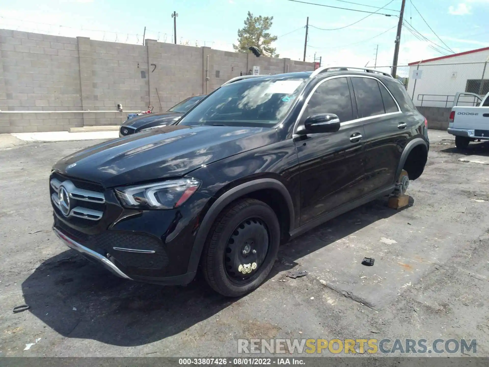 2 Photograph of a damaged car 4JGFB4KB9MA457993 MERCEDES-BENZ GLE 2021