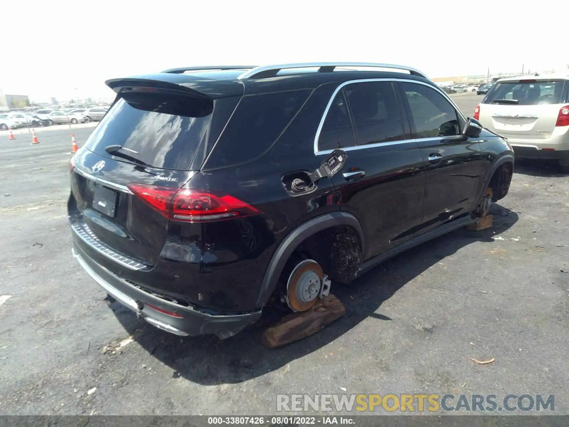 4 Photograph of a damaged car 4JGFB4KB9MA457993 MERCEDES-BENZ GLE 2021