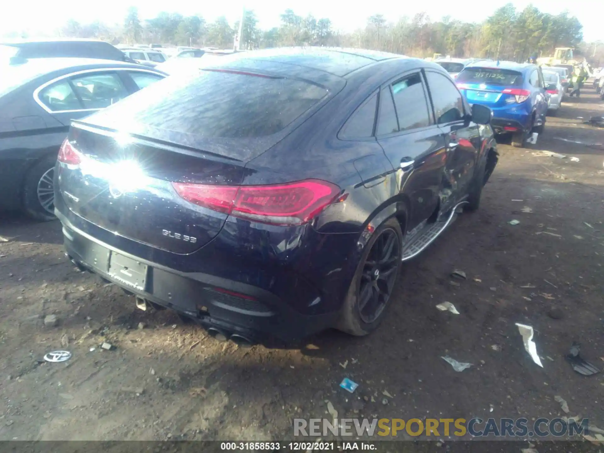 4 Photograph of a damaged car 4JGFD6BB9MA382797 MERCEDES-BENZ GLE 2021