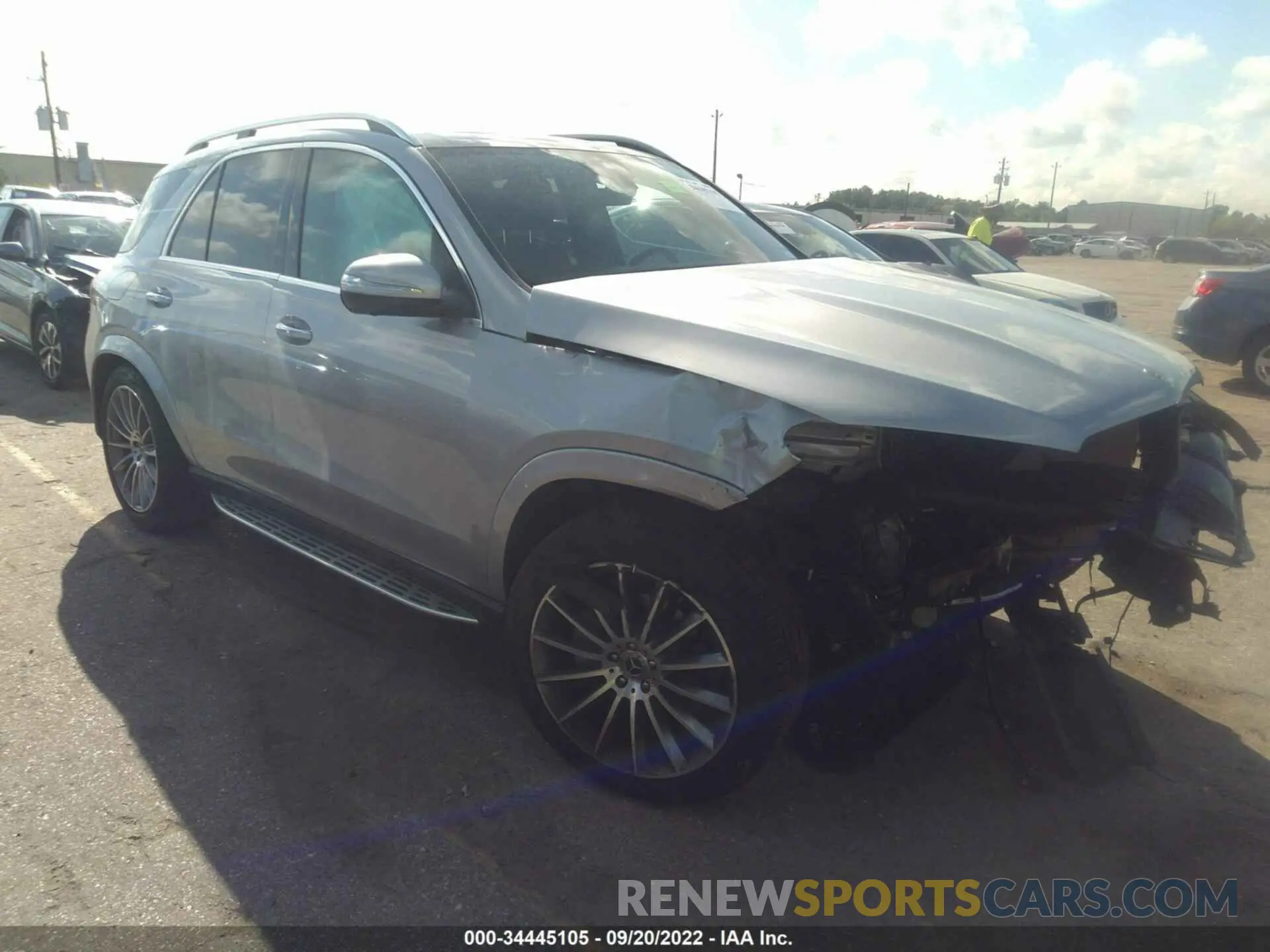 1 Photograph of a damaged car 4JGFB4JB3NA794677 MERCEDES-BENZ GLE 2022